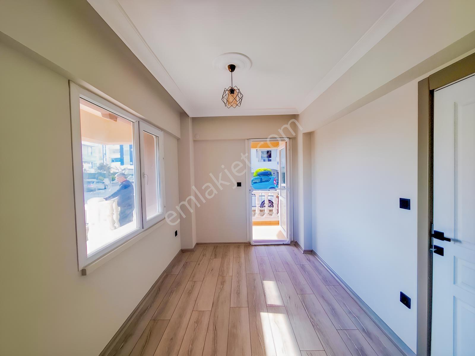 Didim Efeler'de Köşe Konumda Satılık 2+1 Yüksek Giriş Daire - Görsel 9