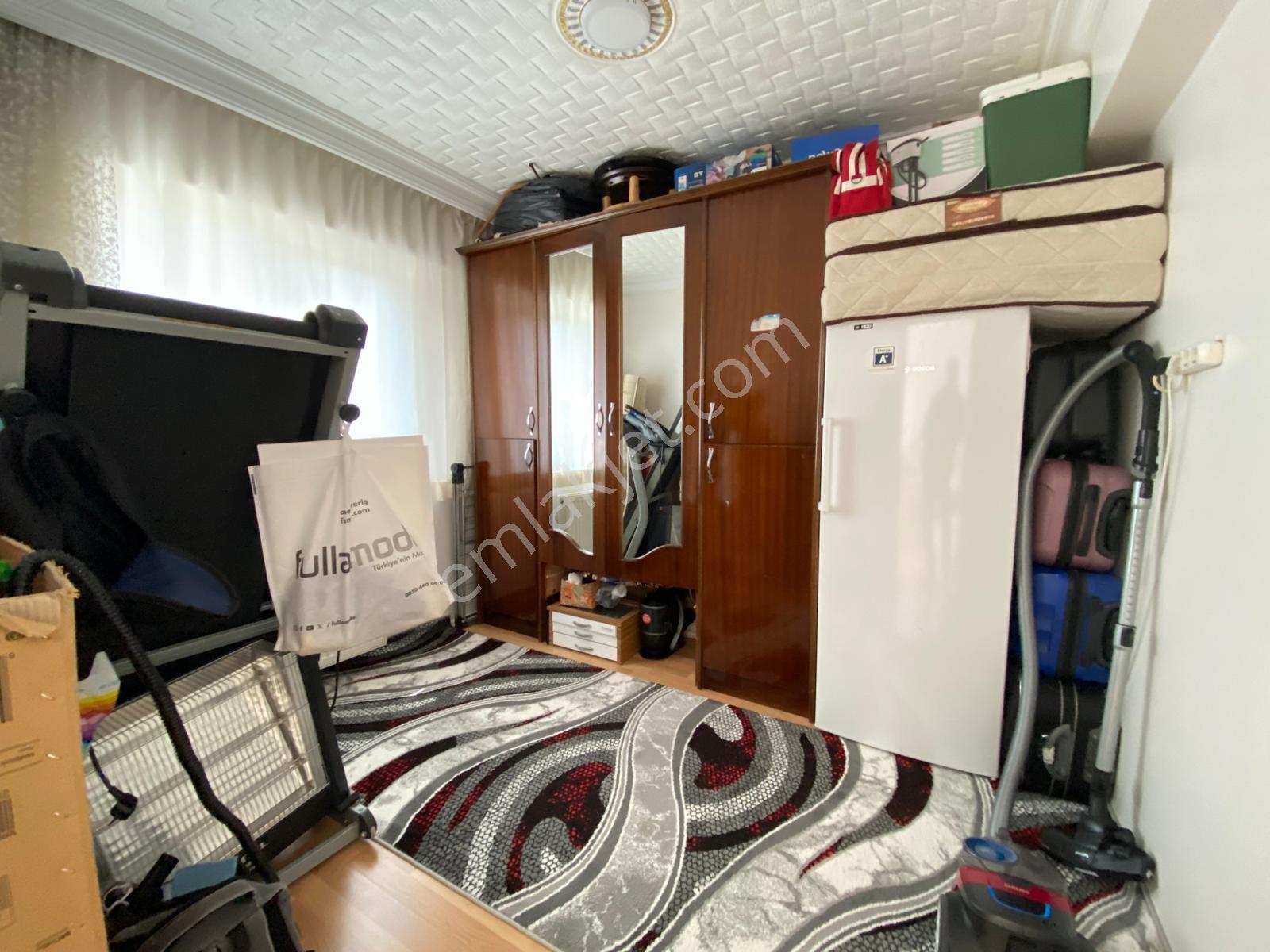 Karapürçek'te Kedili Villa Yakınında 3+1 Ara Katta Satılık Daire - Görsel 10