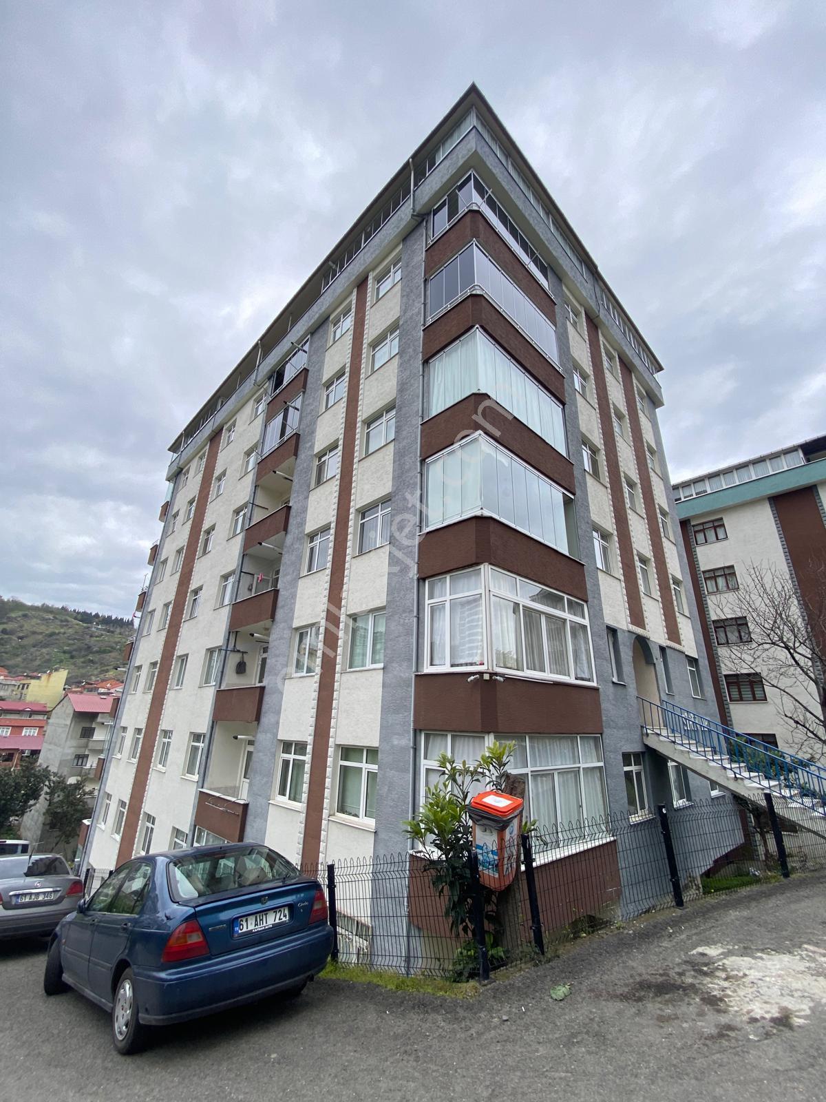 Trabzon Çukurçayır'da Satılık 2+1 Daire