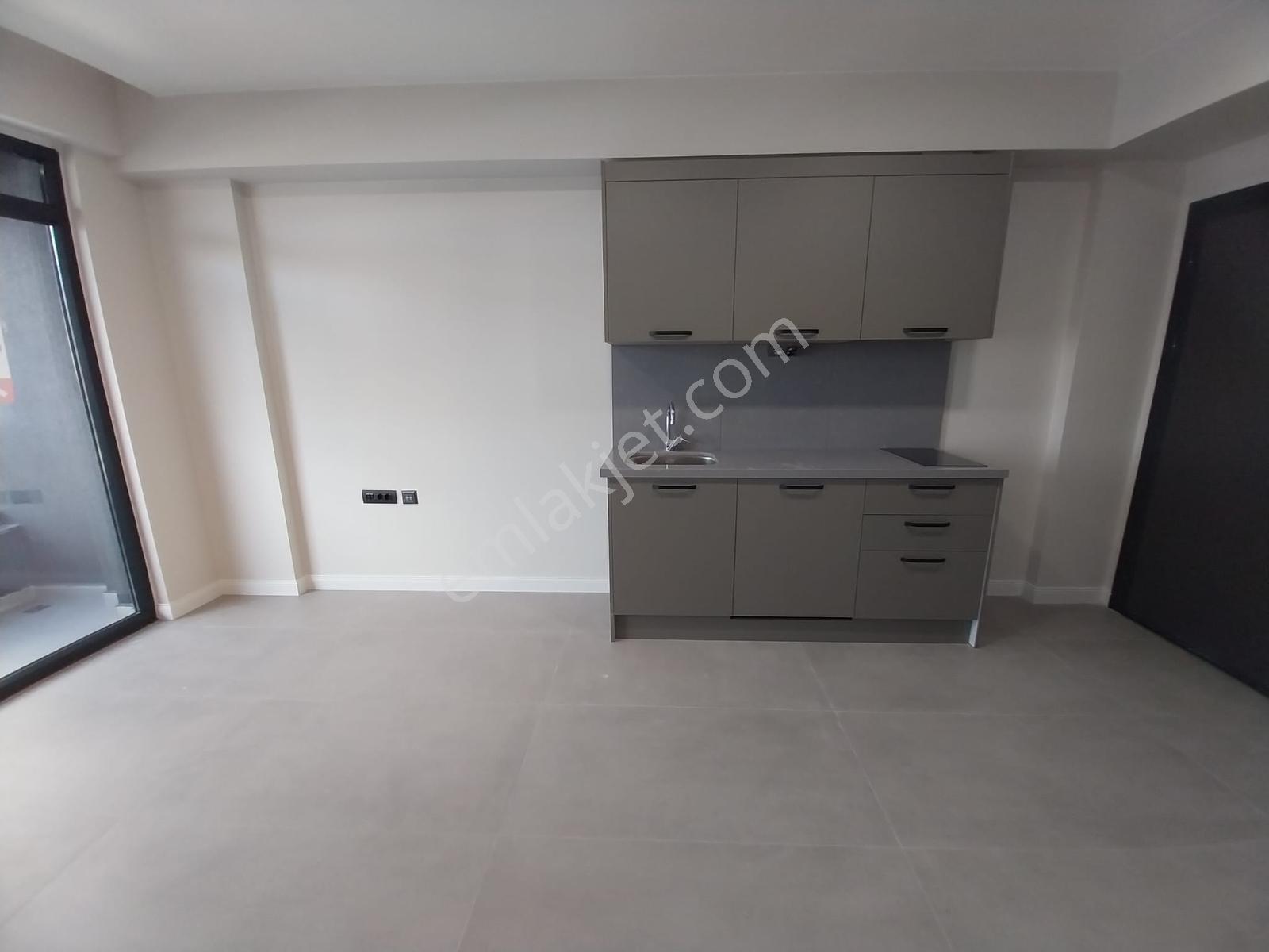 Hoşnudiye Aydoğanlar Capella Plazada Kiralık 1+1 İş Yeri - Görsel 6