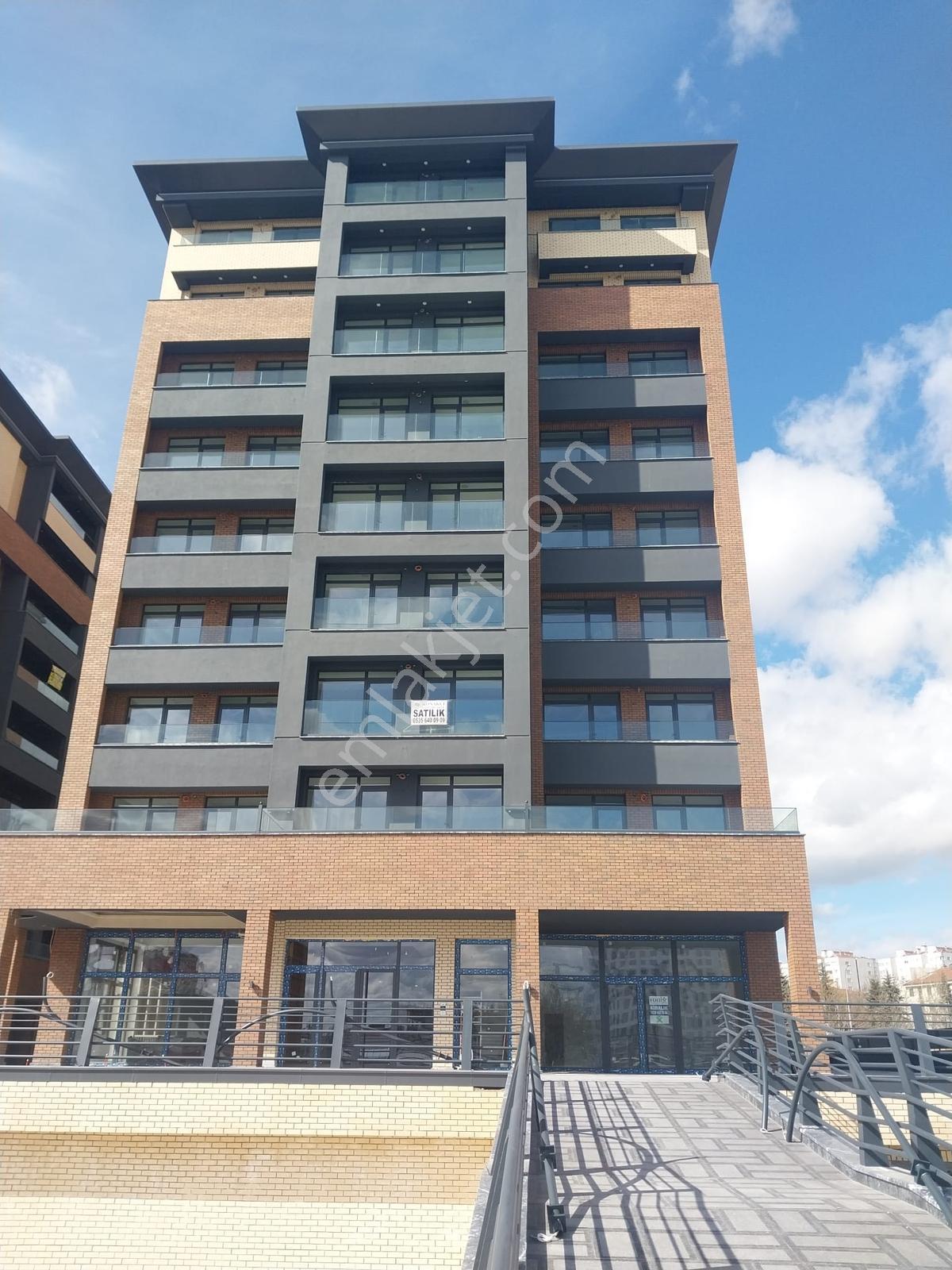 Hoşnudiye Aydoğanlar Capella Plazada Kiralık 1+1 İş Yeri - Görsel 19