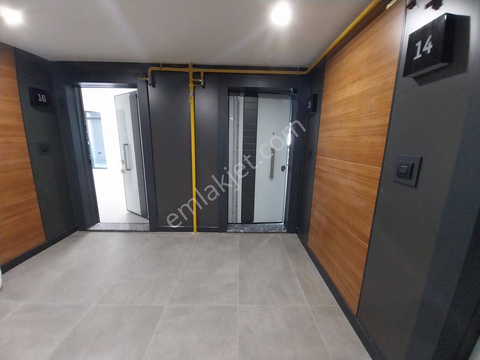 Hoşnudiye Aydoğanlar Capella Plazada Kiralık 1+1 İş Yeri - Görsel 24