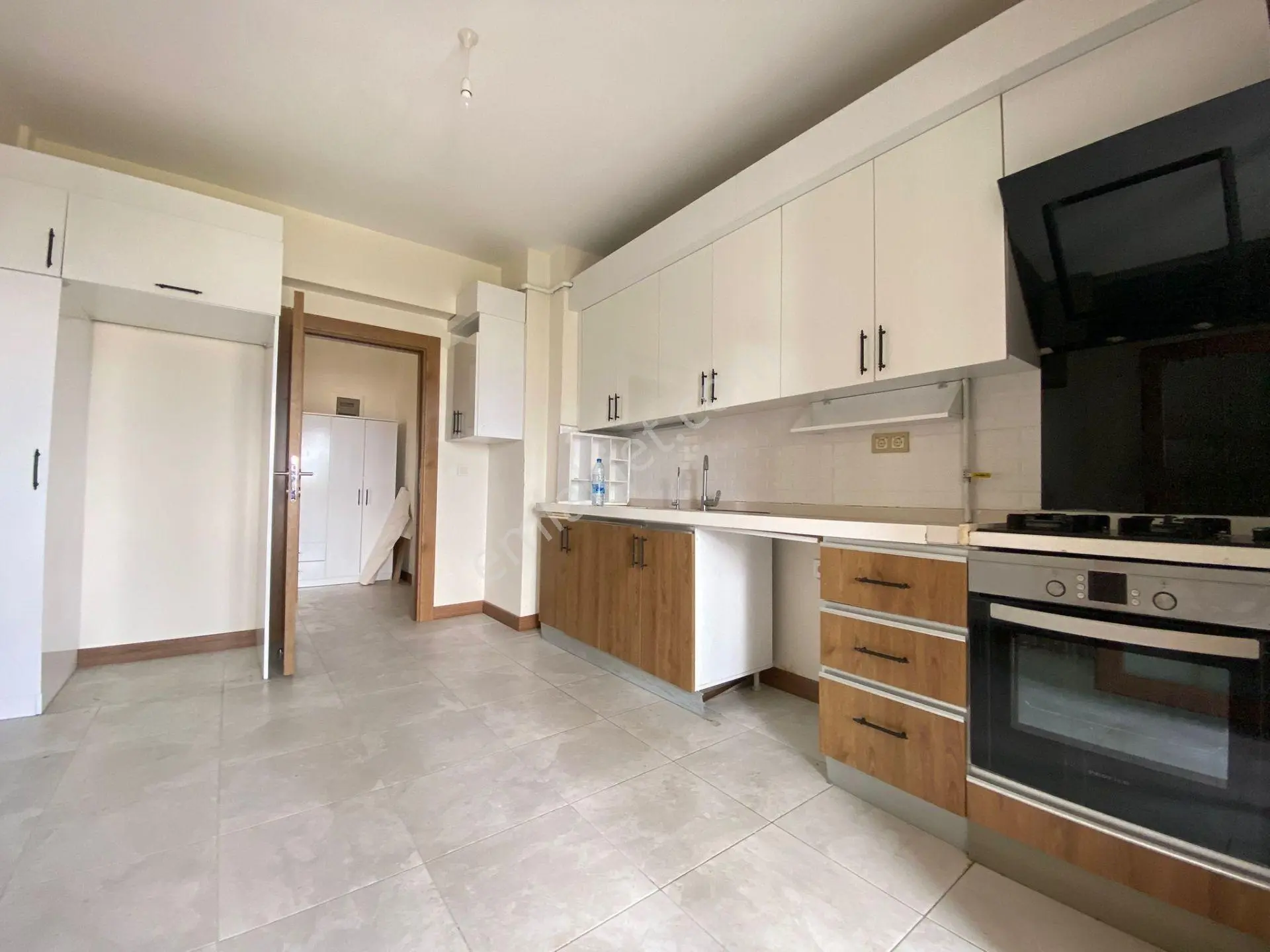 Altınşehir Toki'de Satılık 2+1 Daire, 100m², Full Yapılı