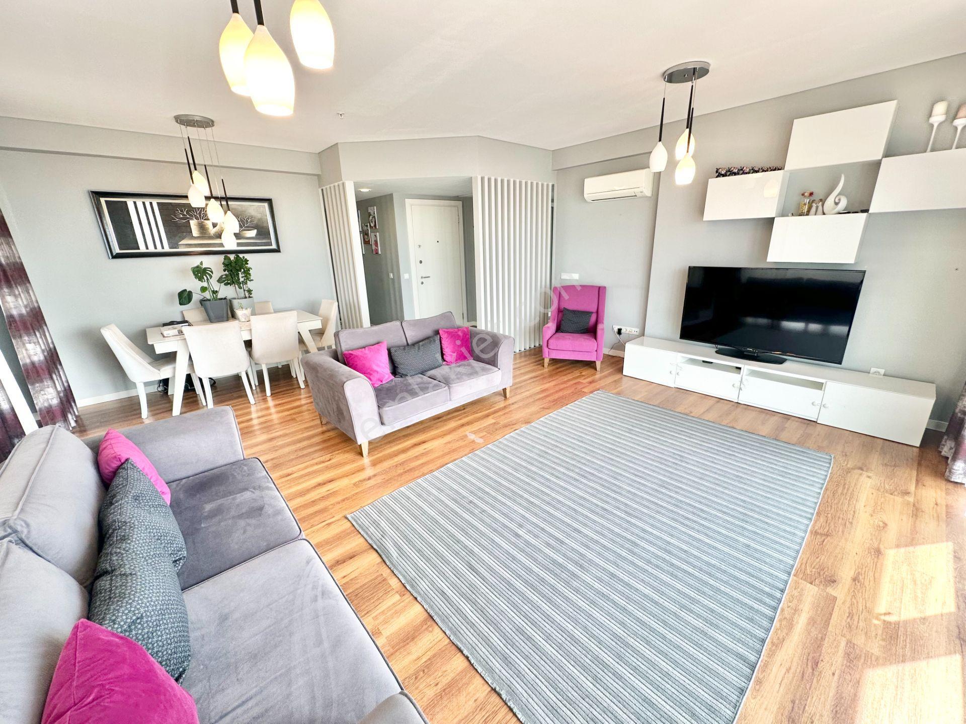 Ataşehir Odakule Residence 3+1 Yüksek Kat Panoramik Deniz Manzaralı Satılık Daire - Görsel 11