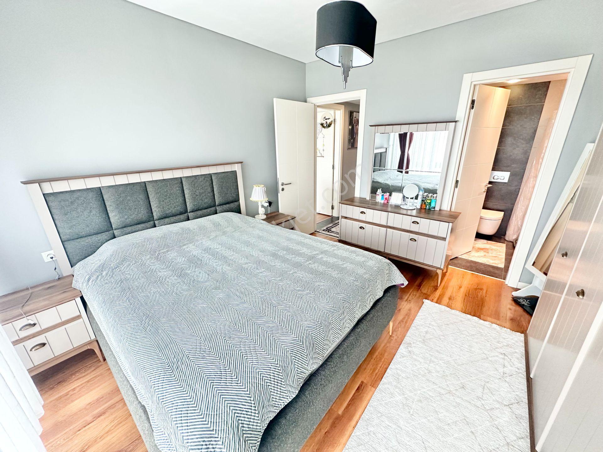 Ataşehir Odakule Residence 3+1 Yüksek Kat Panoramik Deniz Manzaralı Satılık Daire - Görsel 5
