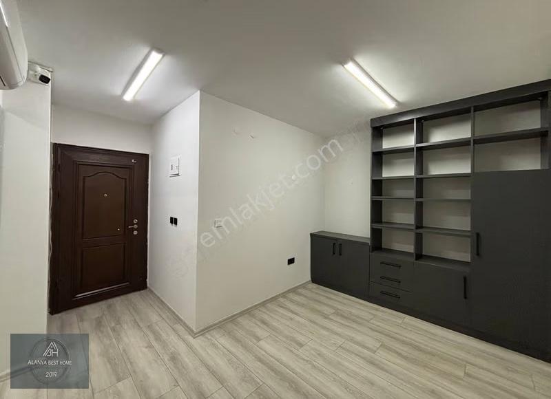 Anıt Karşısı Plaza'da Ön Cephe Mobilyalı/mobilyasız 75 M2 Ofis - Görsel 7