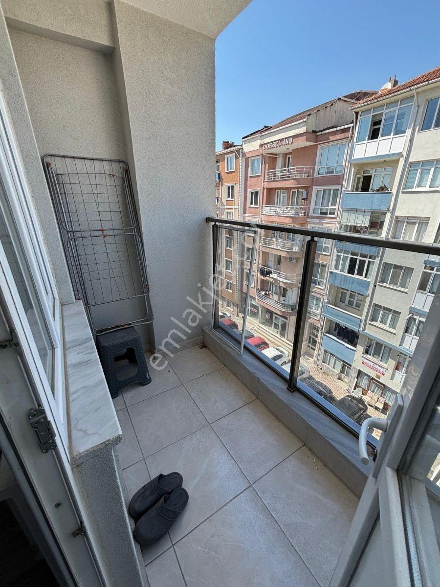 Merkezi Konumda Kiralık 1+1 Eşyalı Daire - Görsel 41