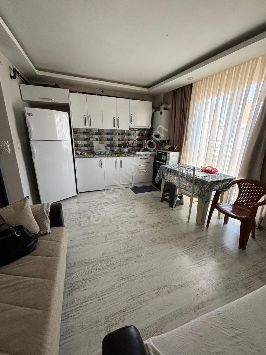 Merkezi Konumda Kiralık 1+1 Eşyalı Daire - Görsel 12