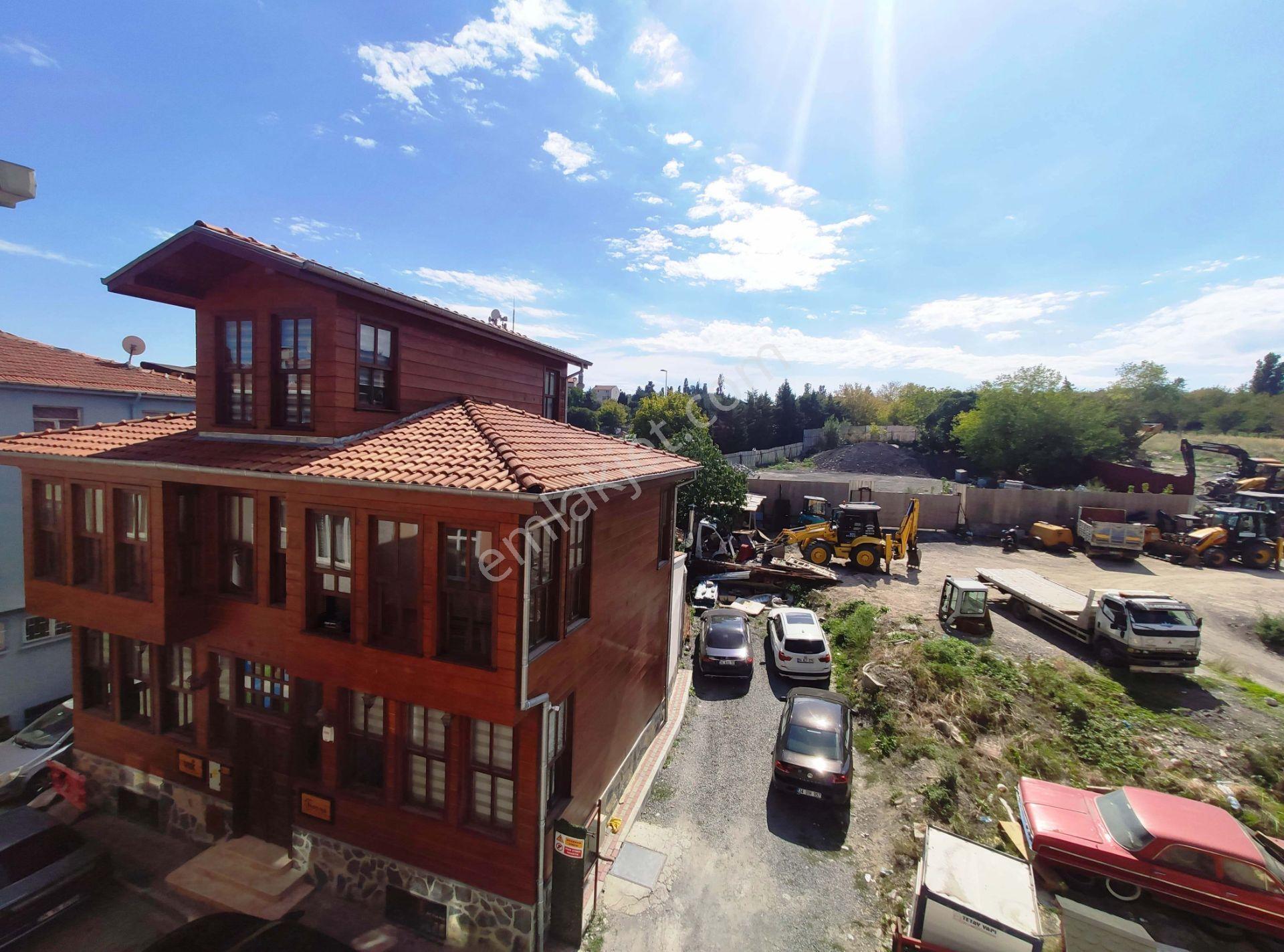 Eyüp Defterdar 4+2 / Sıfır / Lüks / Merkezi Konum / Asansörlü / İskanlı Dublex Daire - Görsel 23