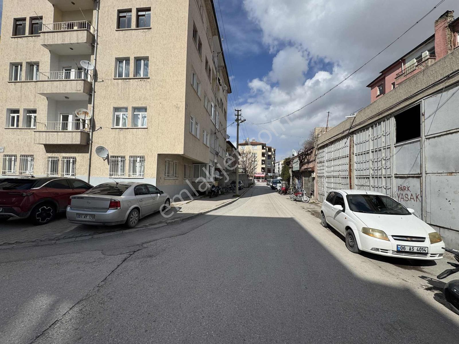 Pazartesi Pazarı Yanı 3+1 Doğalgazlı - Görsel 21