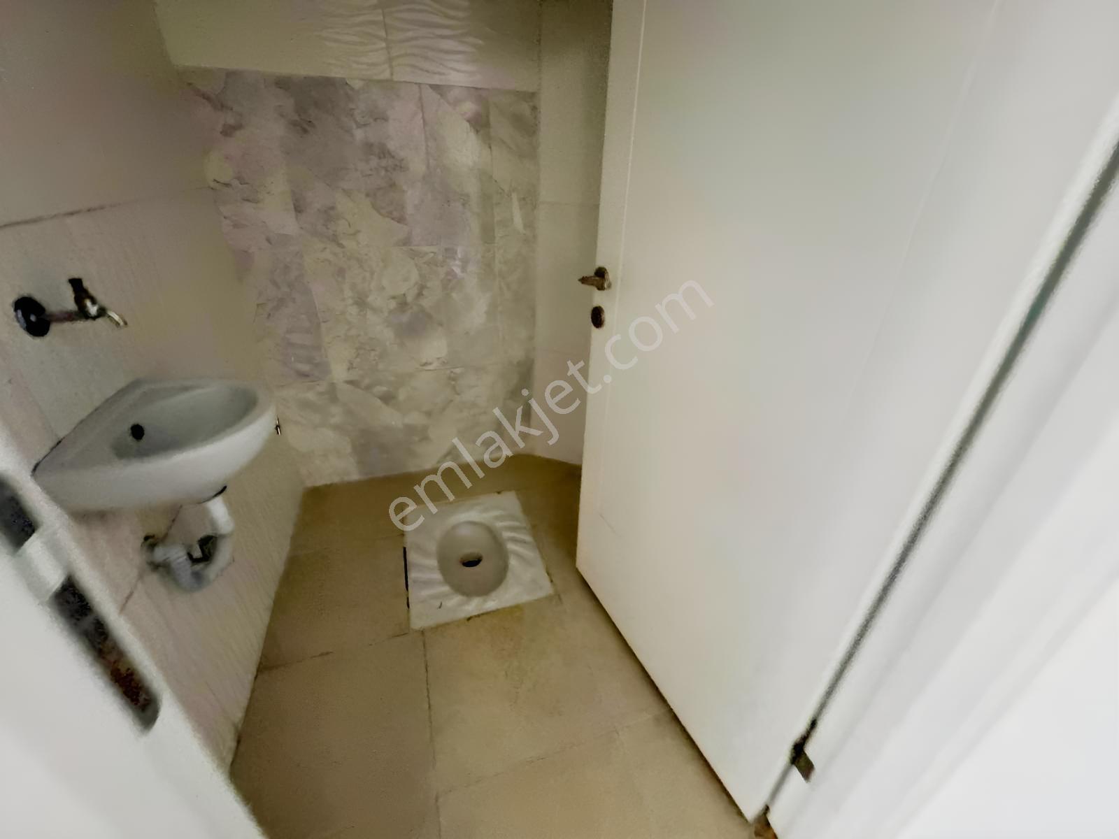 Yılmazer'den Kiralık Dükkan 1762 Cadde Üzeri Geniş Cephe 200 M2! - Görsel 5