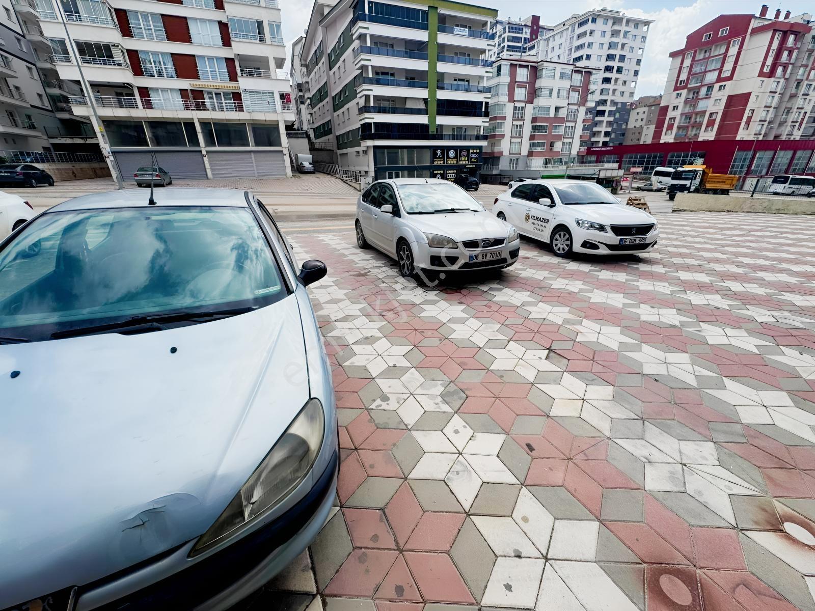 Yılmazer'den Kiralık Dükkan 1762 Cadde Üzeri Geniş Cephe 200 M2! - Görsel 10