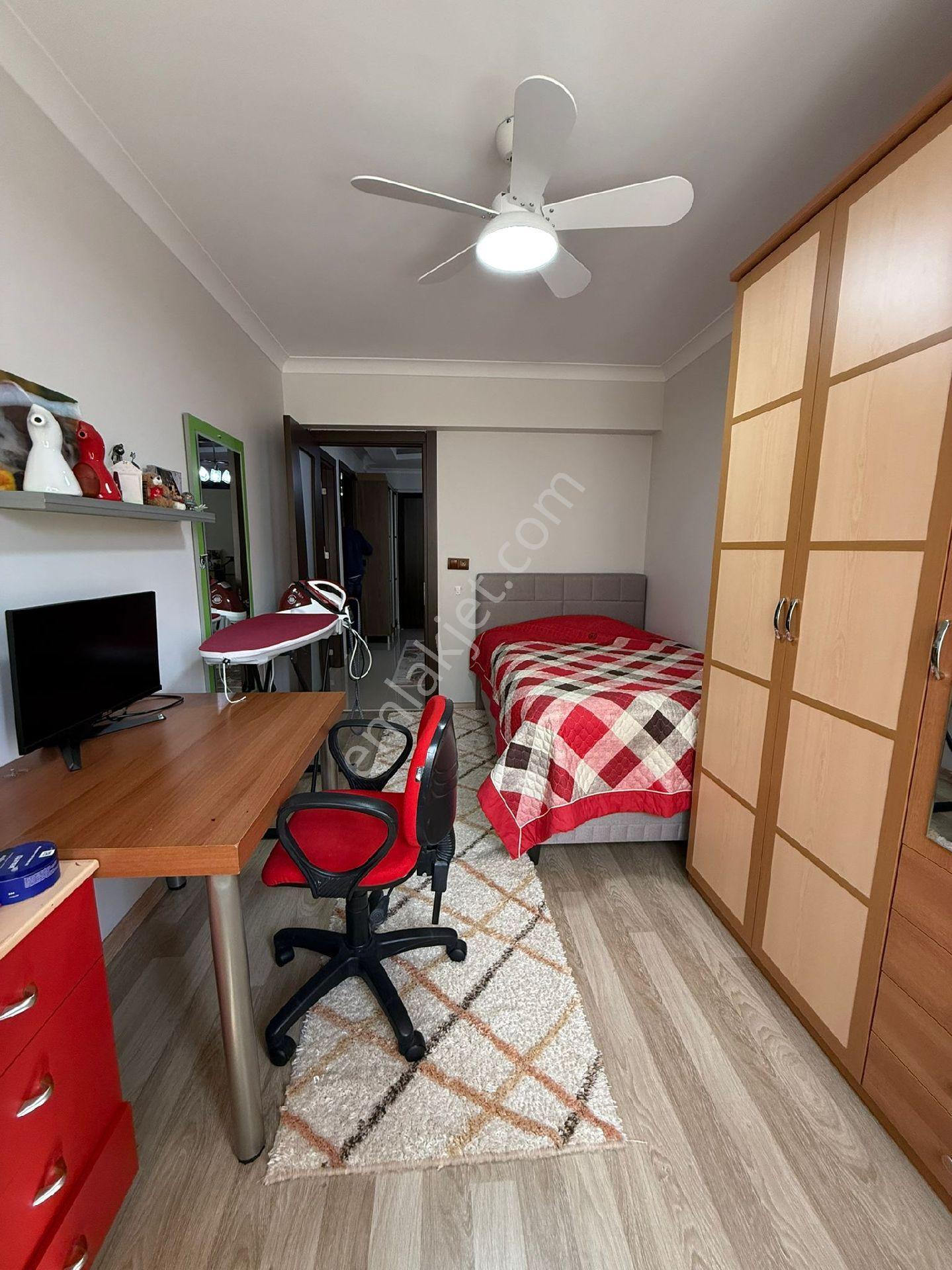 Manisa Yunusemre Uncubozköy Mah. Site İçi 3+1 Asansörlü Daire - Görsel 9