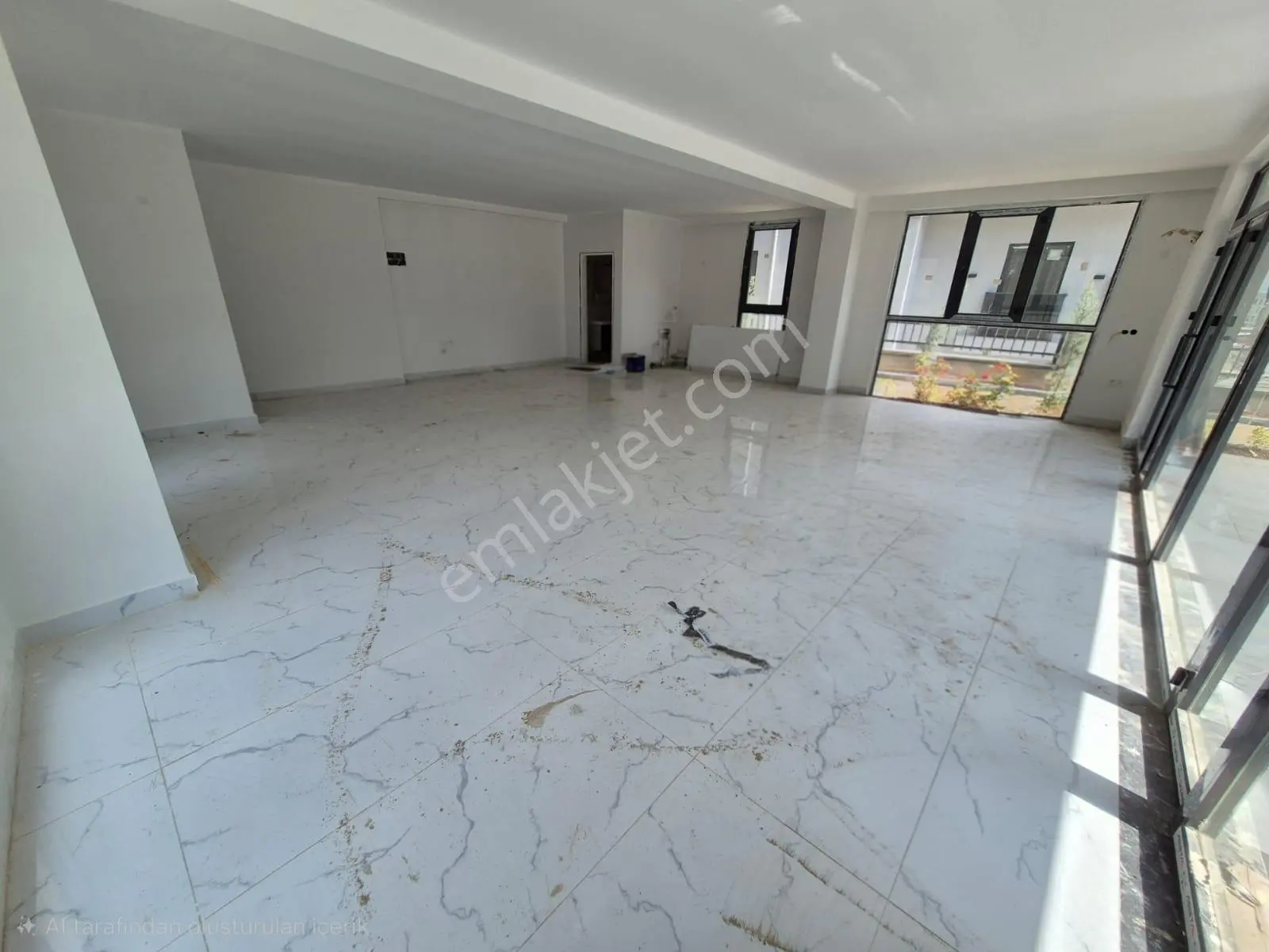 Delux'den Atatürk Mah.'de Tabela Değeri Yüksek Kiralık Dükkan - Görsel 9