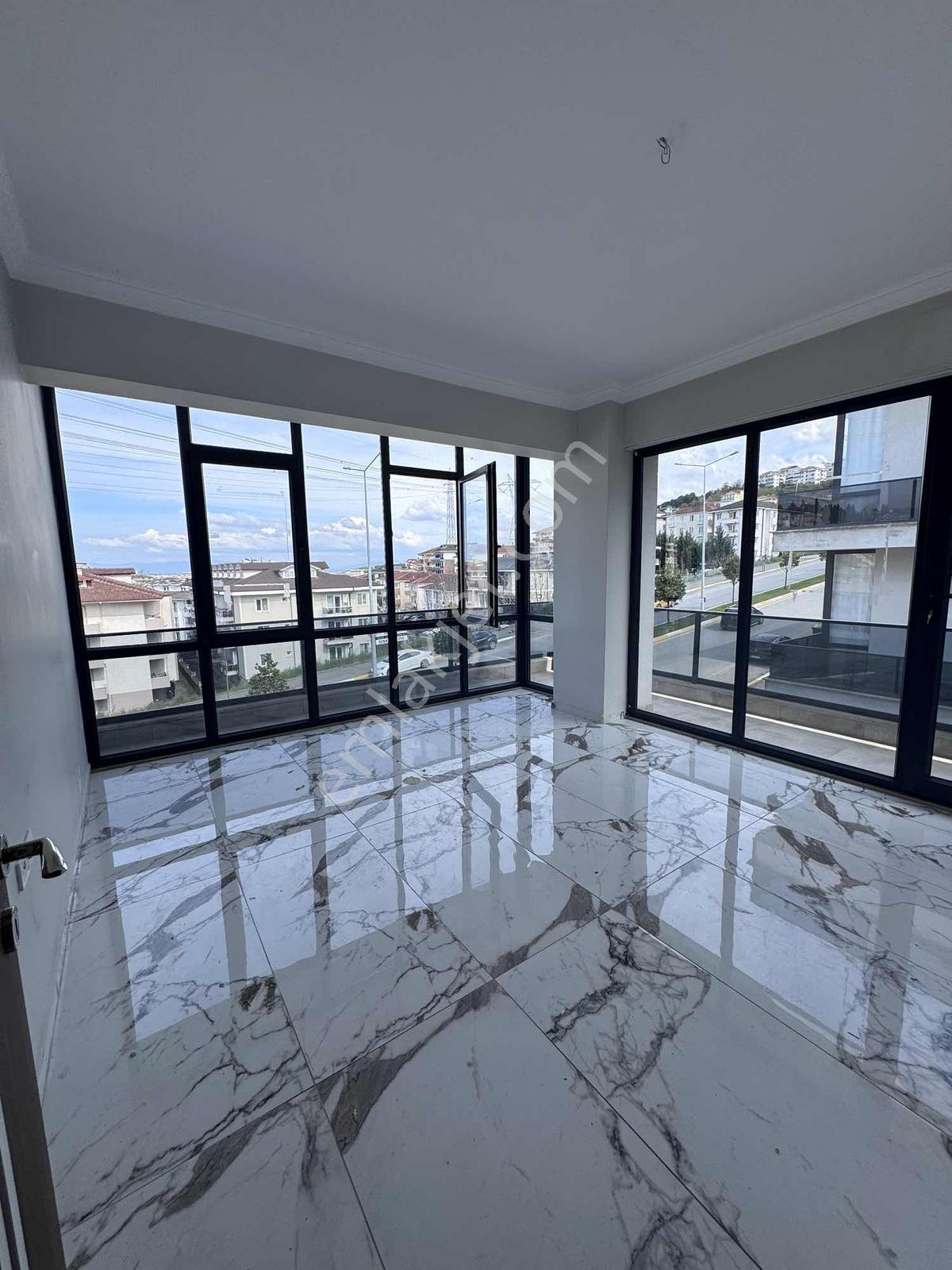 Diş Hast. Yakını-merkezi Konumda Kiralık Geniş 70 M2 1+1 Daire - Görsel 4