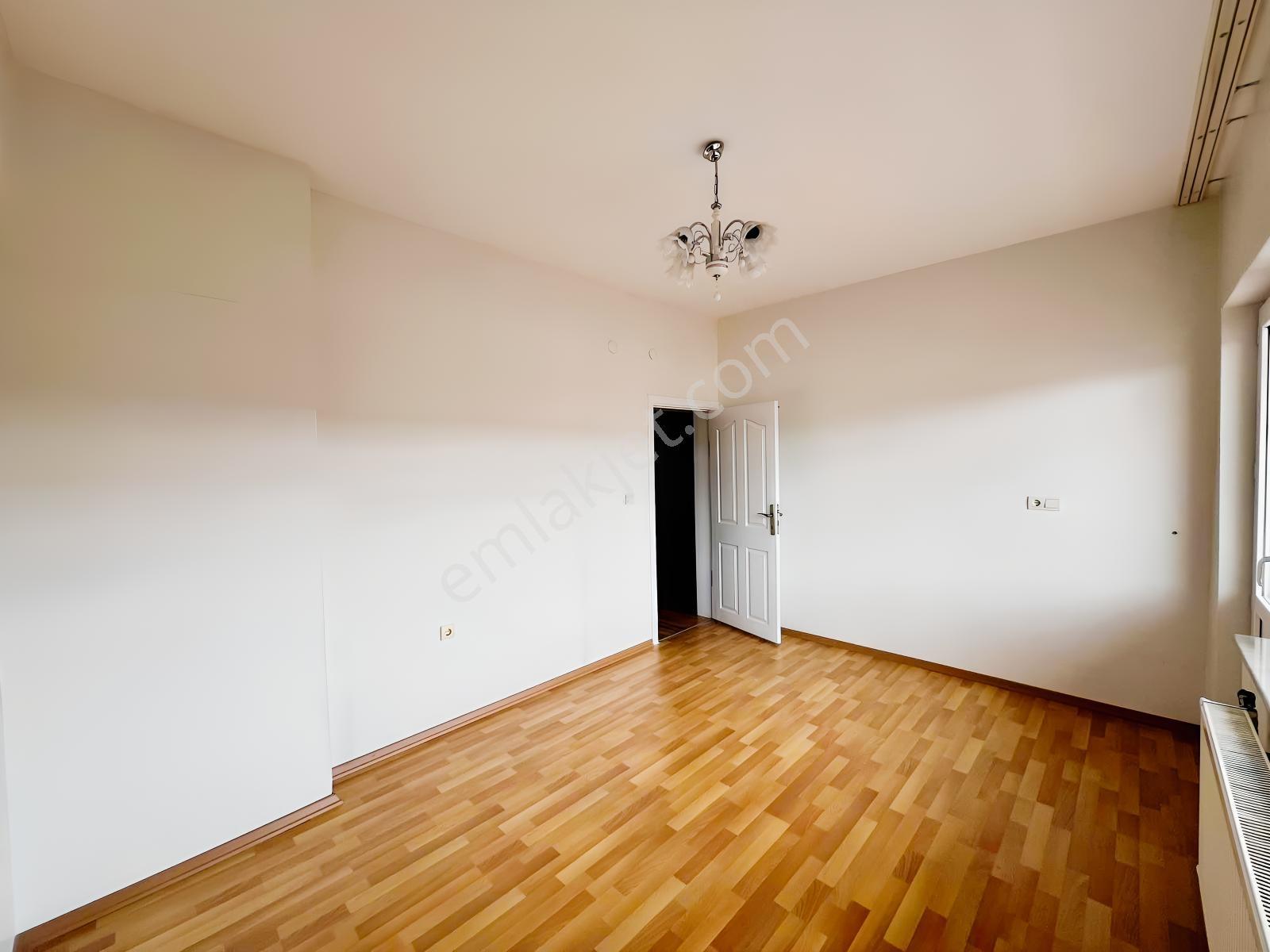 Remax Dem'den Çarşı Merkezde Satılık 3+1 Yatırımlık Fırsat Daire - Görsel 8