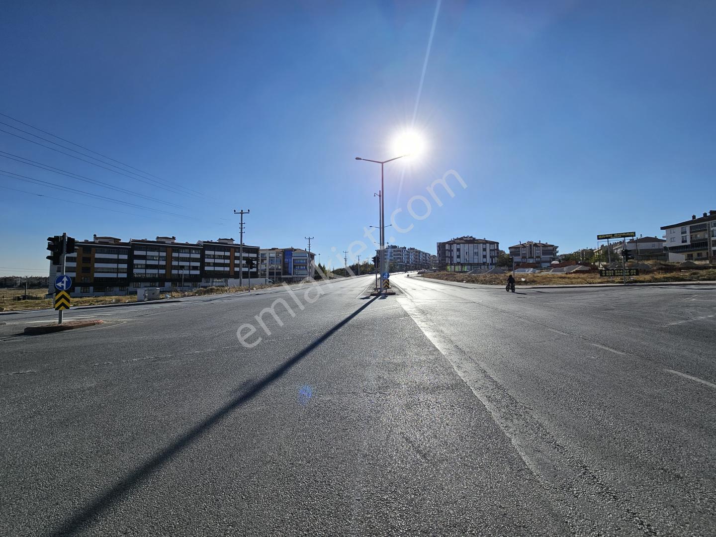İşyapar'dan Ticari 1825 M² 2 Katlı Köşe Parsel Cadde Üzeri Arsa - Görsel 40