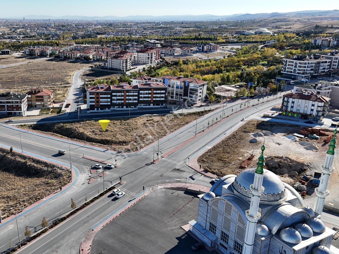 İşyapar'dan Ticari 1825 M² 2 Katlı Köşe Parsel Cadde Üzeri Arsa - Görsel 21