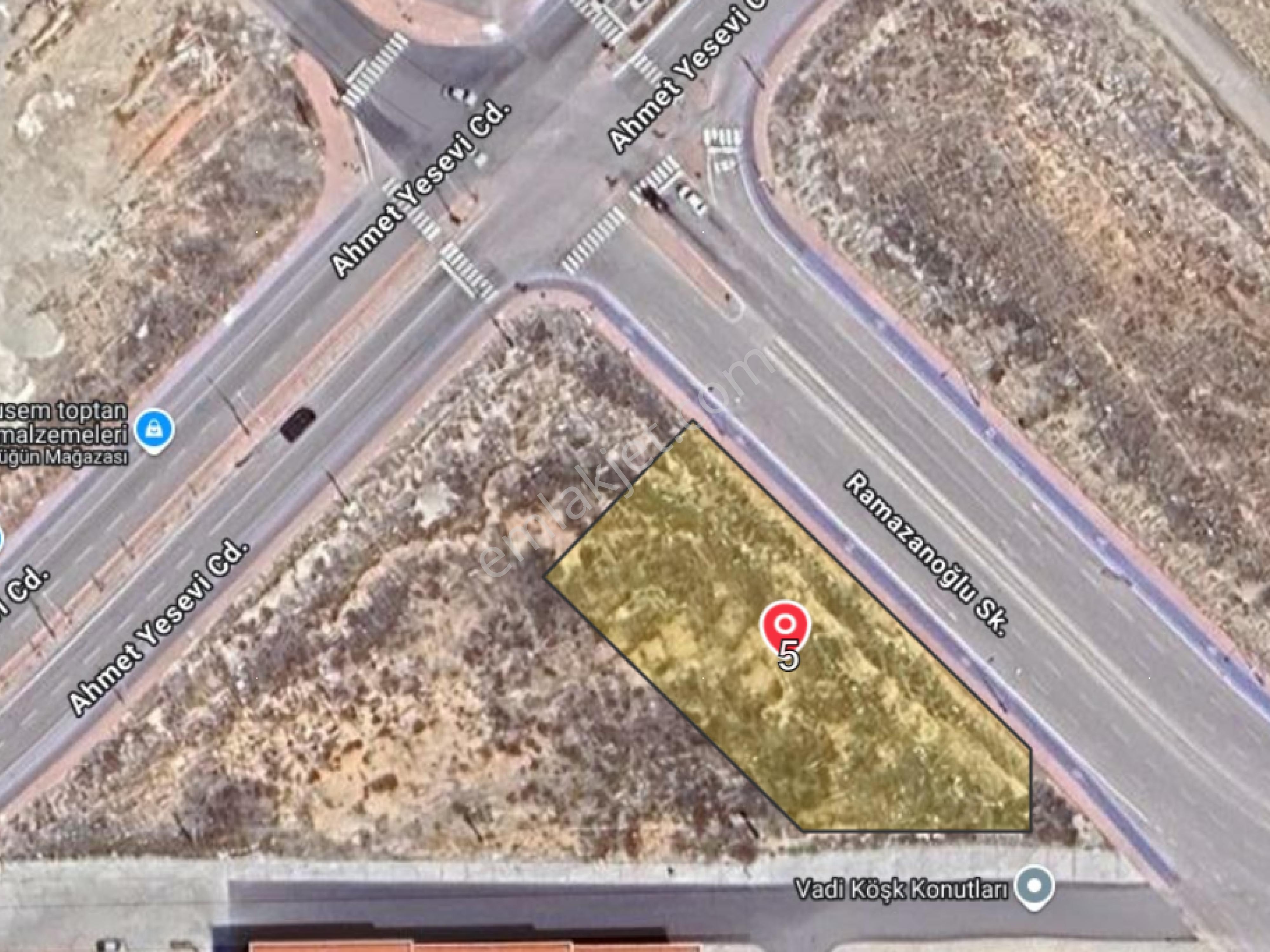 İşyapar'dan Ticari 1825 M² 2 Katlı Köşe Parsel Cadde Üzeri Arsa - Görsel 22
