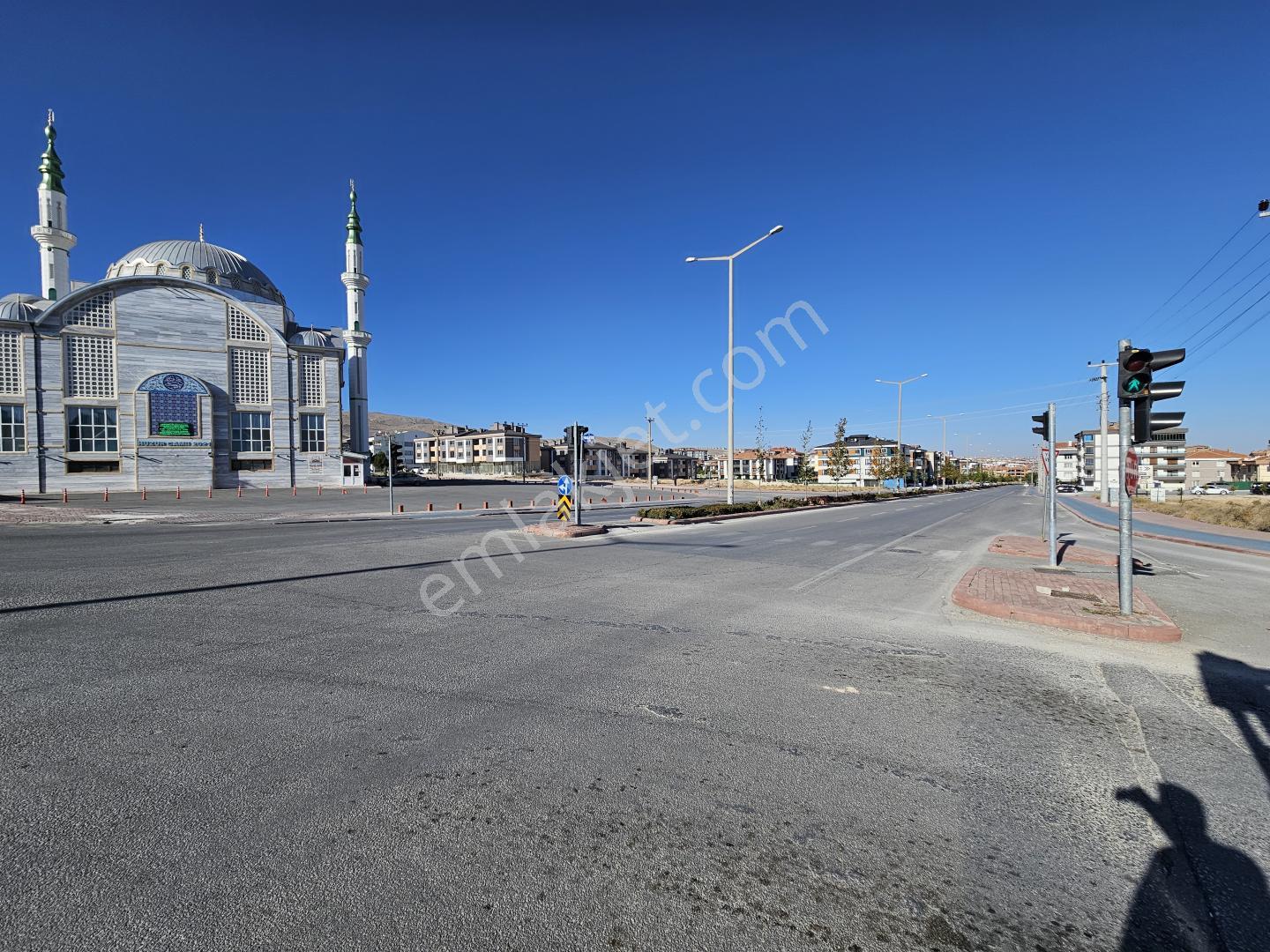 İşyapar'dan Ticari 1825 M² 2 Katlı Köşe Parsel Cadde Üzeri Arsa - Görsel 23