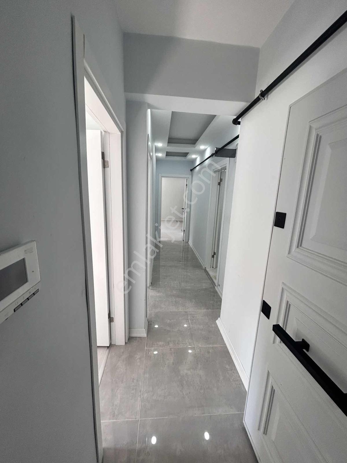 Delfa Yapıdan Küba Cami Karşısında Kupon Daire - Görsel 10