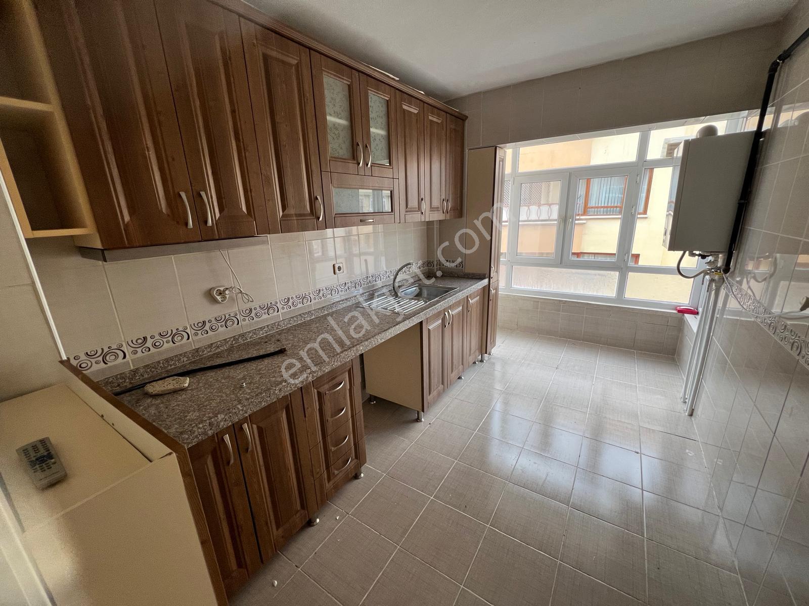 Ufuktepe Cadde Üstü Yapılı Katta 3+1 - Görsel 20