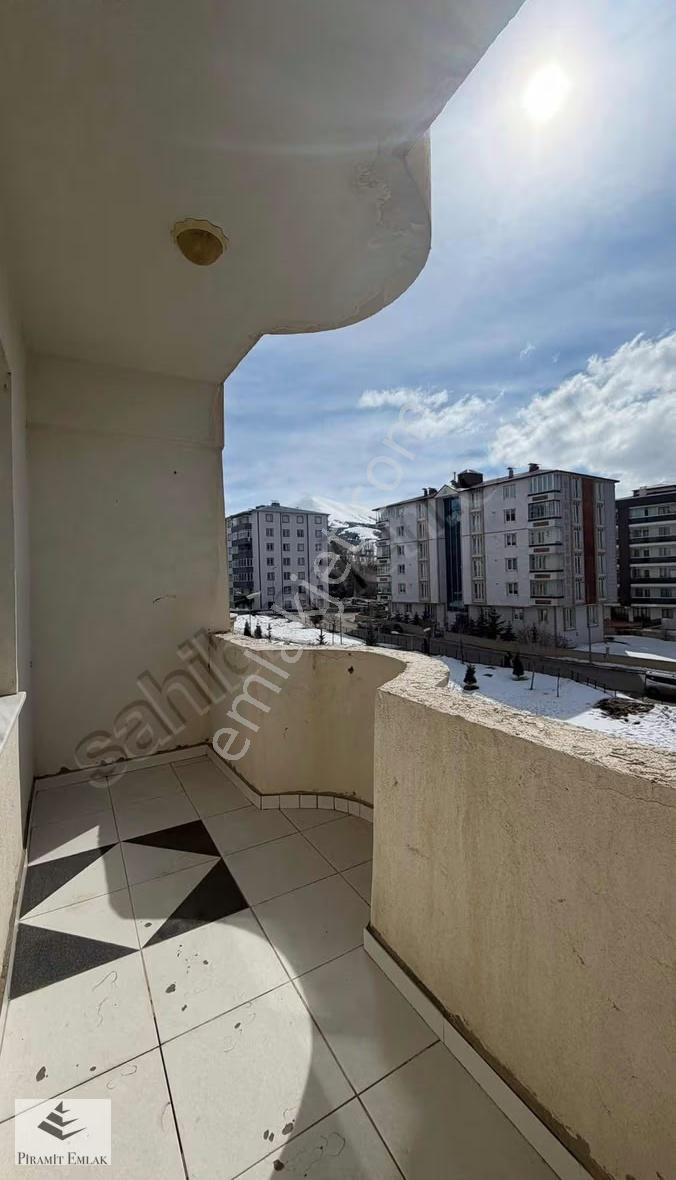 Piramit Gm'den Kayakyolunda 3+1 Kiralık Daire - Görsel 3