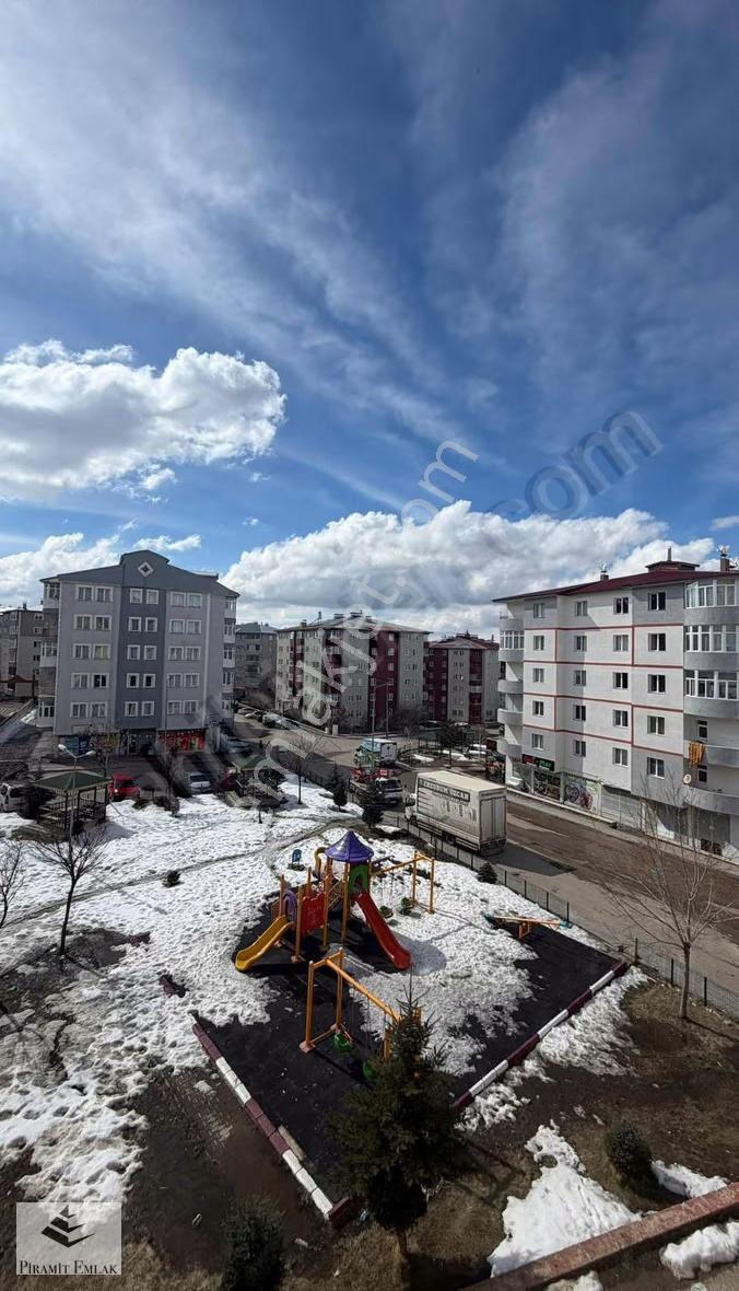 Piramit Gm'den Kayakyolunda 3+1 Kiralık Daire - Görsel 4
