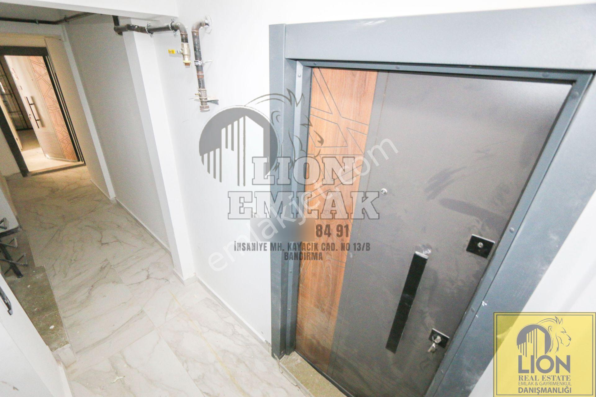 Lıon Emlak'tan Kayacık Caddesi Üzerinde Sıfır Yaşında Satılık 2+1 Daire - Görsel 33