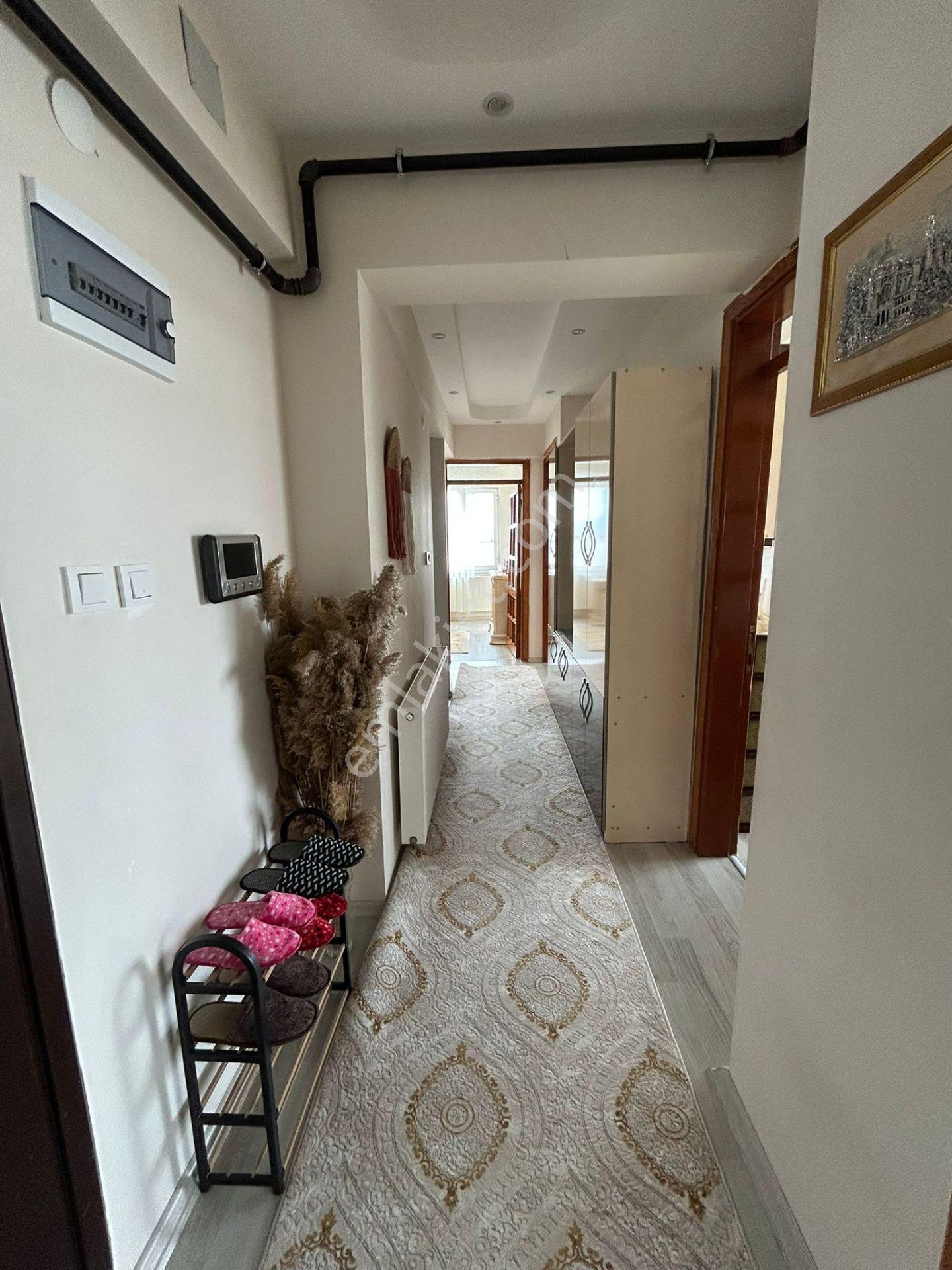 Satılık 3+1 Full Tadilatlı Ara Kat Daire - Görsel 13