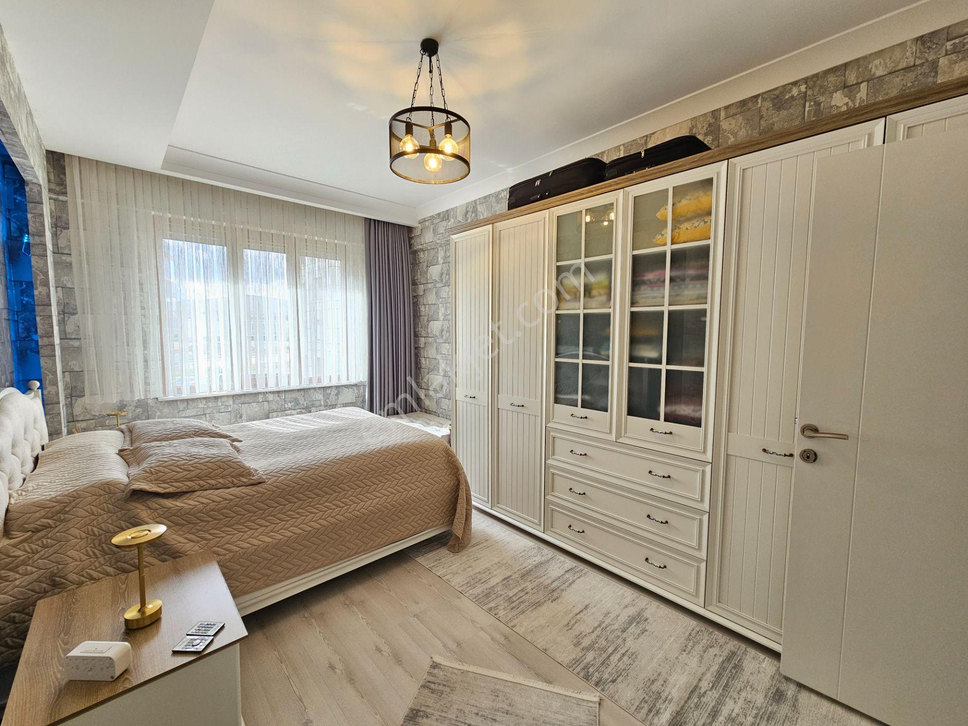 Stadyum Yakını Parsana Mahallesi'nde 4+1 185 M2 Site İçi Arakat Fırsat Daire - Görsel 36