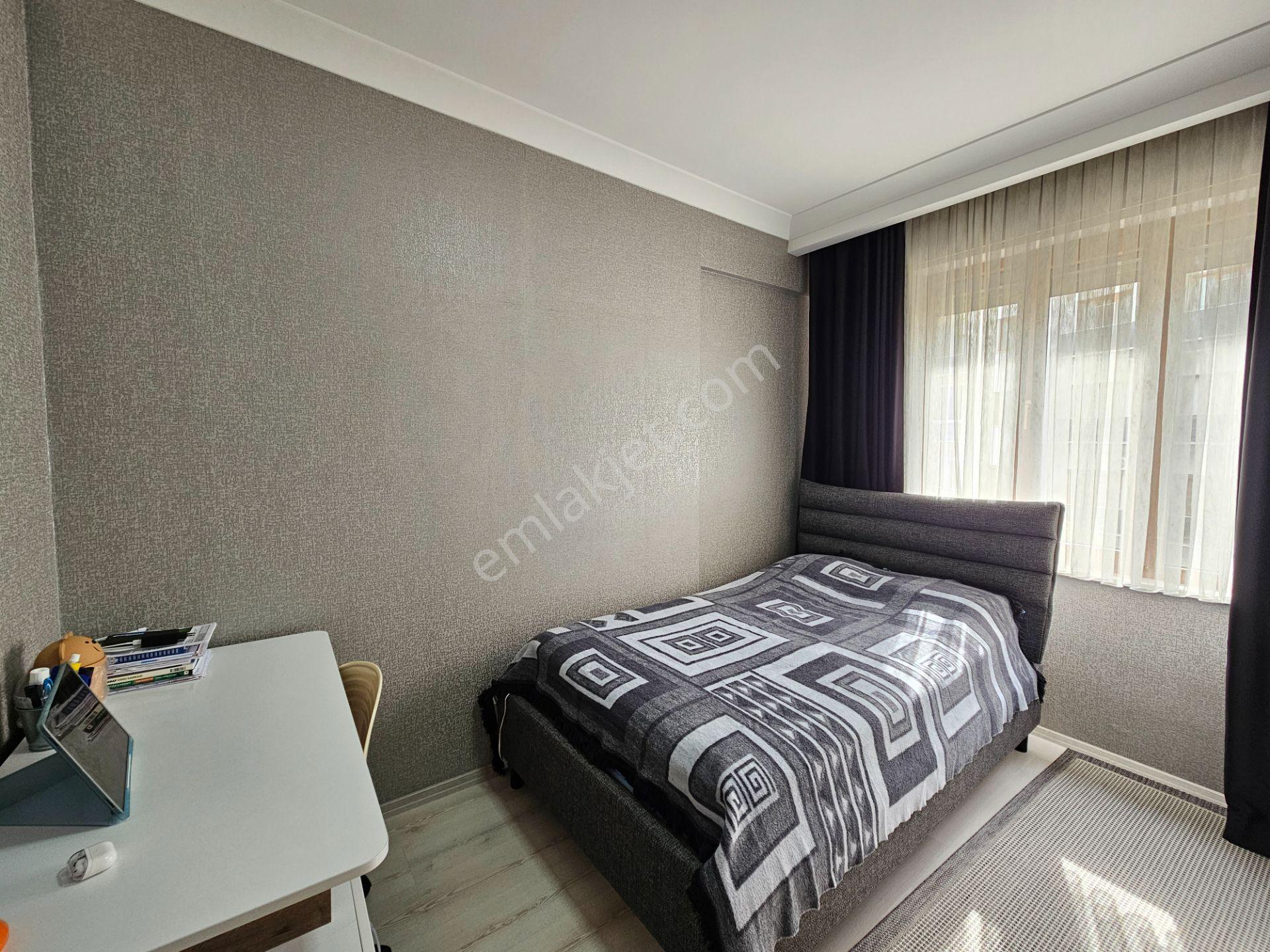 Stadyum Yakını Parsana Mahallesi'nde 4+1 185 M2 Site İçi Arakat Fırsat Daire - Görsel 43