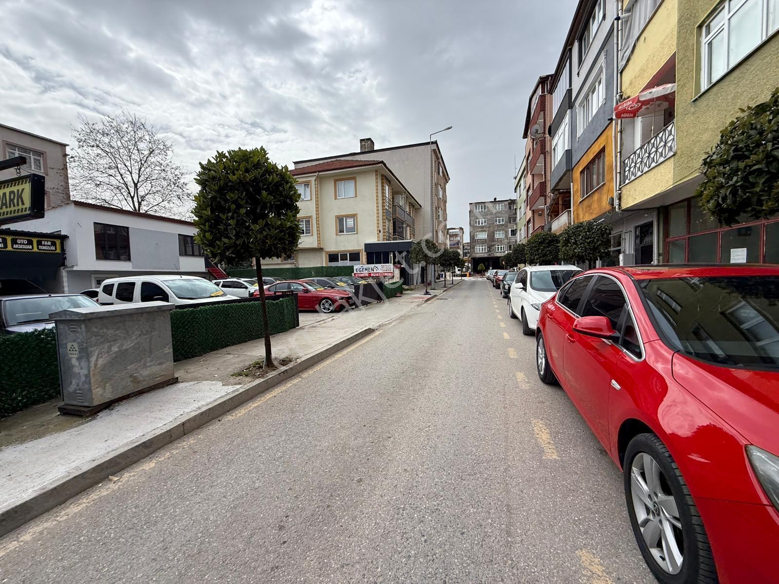 Çarşı Merkezde Mutfak Ayrı Arakat 2+1 Uygun Daire - Görsel 23