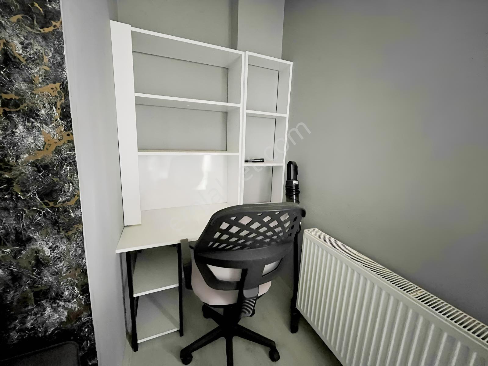 Remax Parladan Körfezde Kiralık 1+1 Eşyalı Daire - Görsel 14