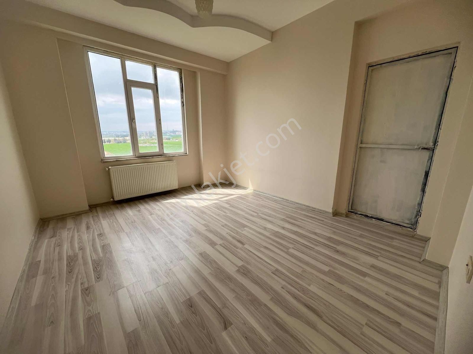Yeşilloft'tan 2+1 Kiralık Daire - Görsel 2