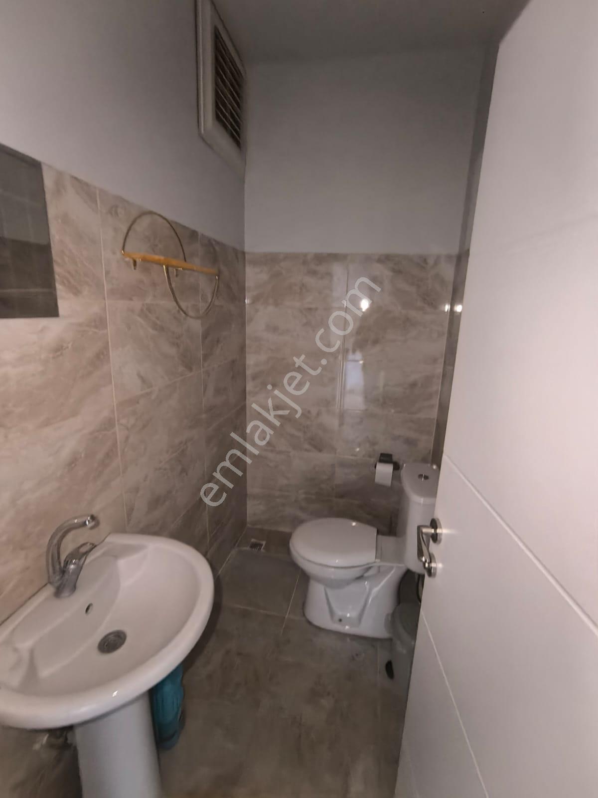 Kariyer'den Ertuğrulgazi Cad. Atimer İşmerkezi Kiralık Ofis 60m² - Görsel 10