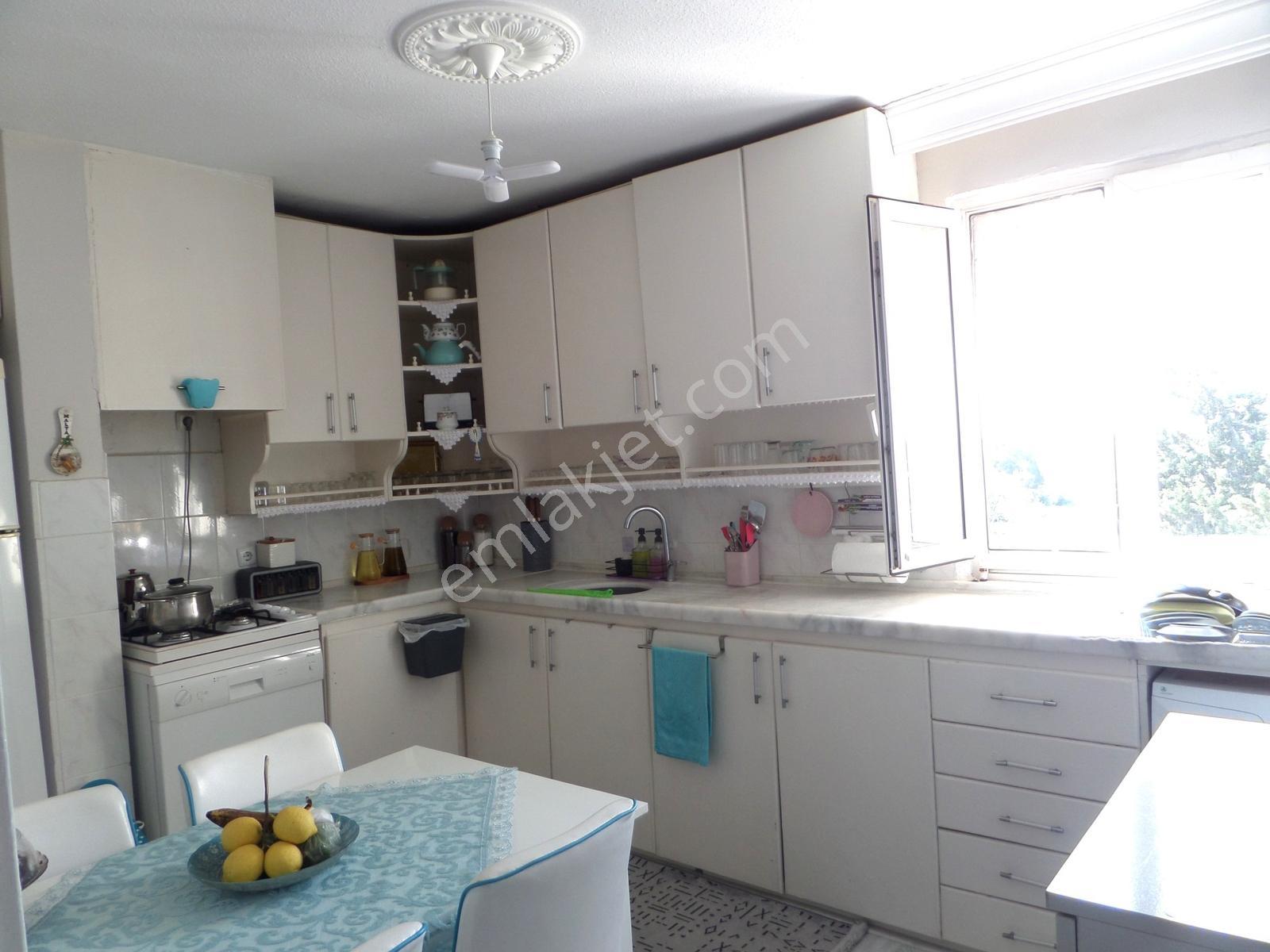 100.yılda,postane Civarı,4.kat,cephesi Açık Satılık Daire - Görsel 2