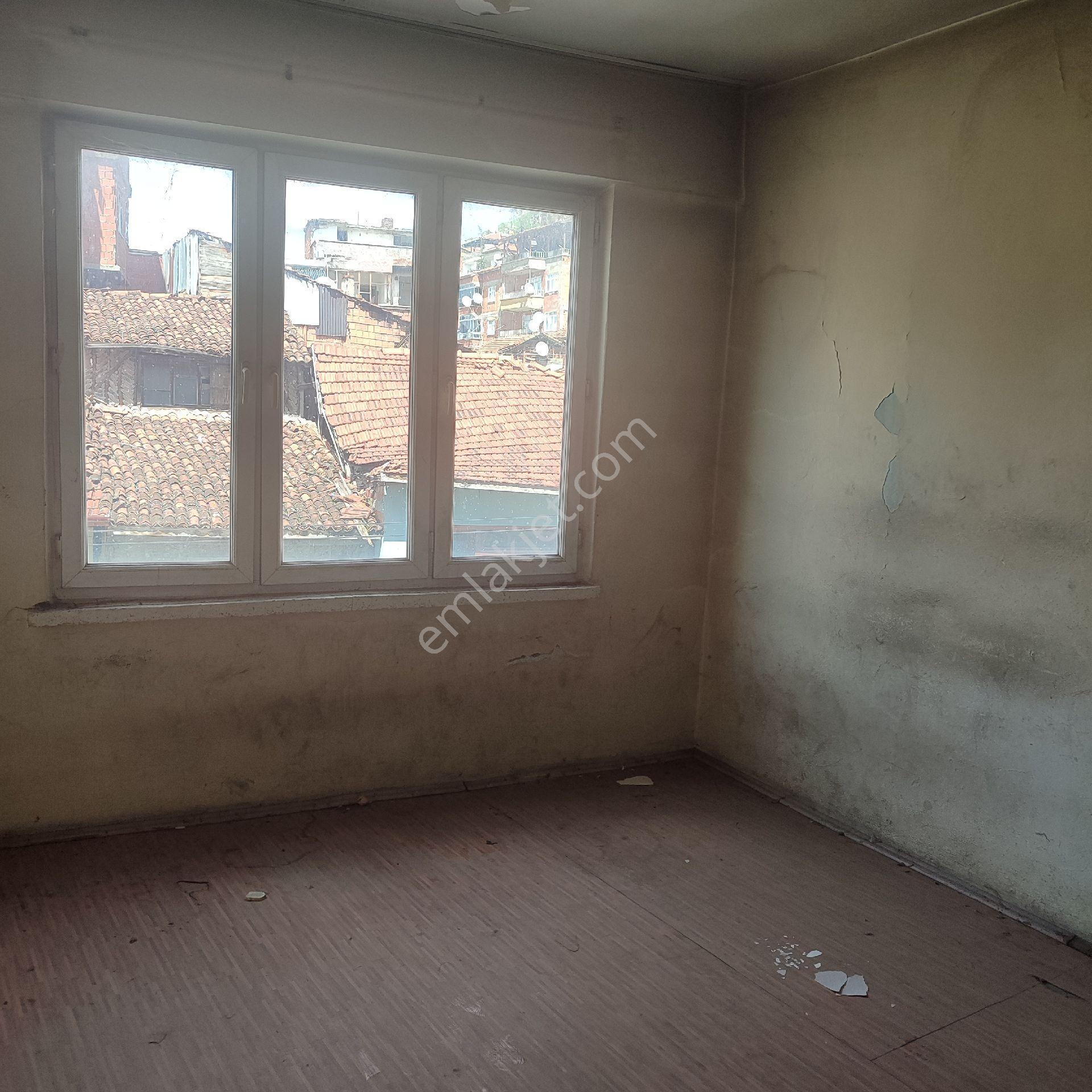 Altı Dükkan 4 Katlı Müstakil Bina Pekgöz Emlak Tan Satılık - Görsel 8