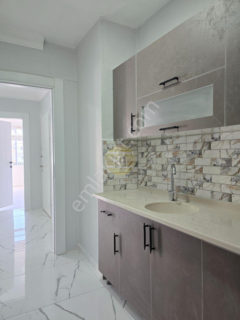 Hb'den 2+1 Kiralık Daire/ofis, Turistik Park Cepheli, İçi Yenilenmiş, Tertemiz - Görsel 8