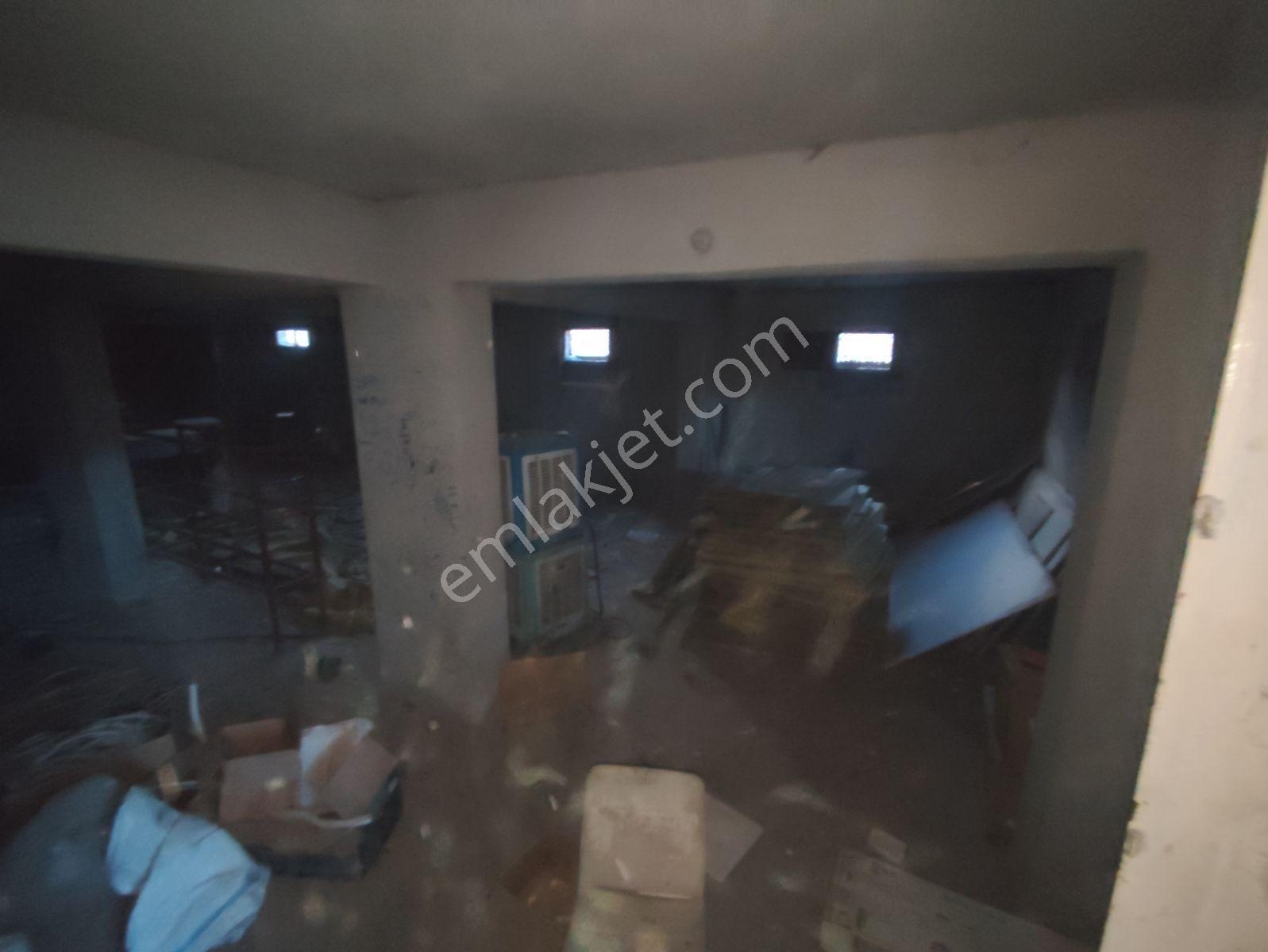 Acar Emlaktan Sakaryacaddesi Üzeri Köşebaşı Kiralık 350m2 Dükkan - Görsel 17