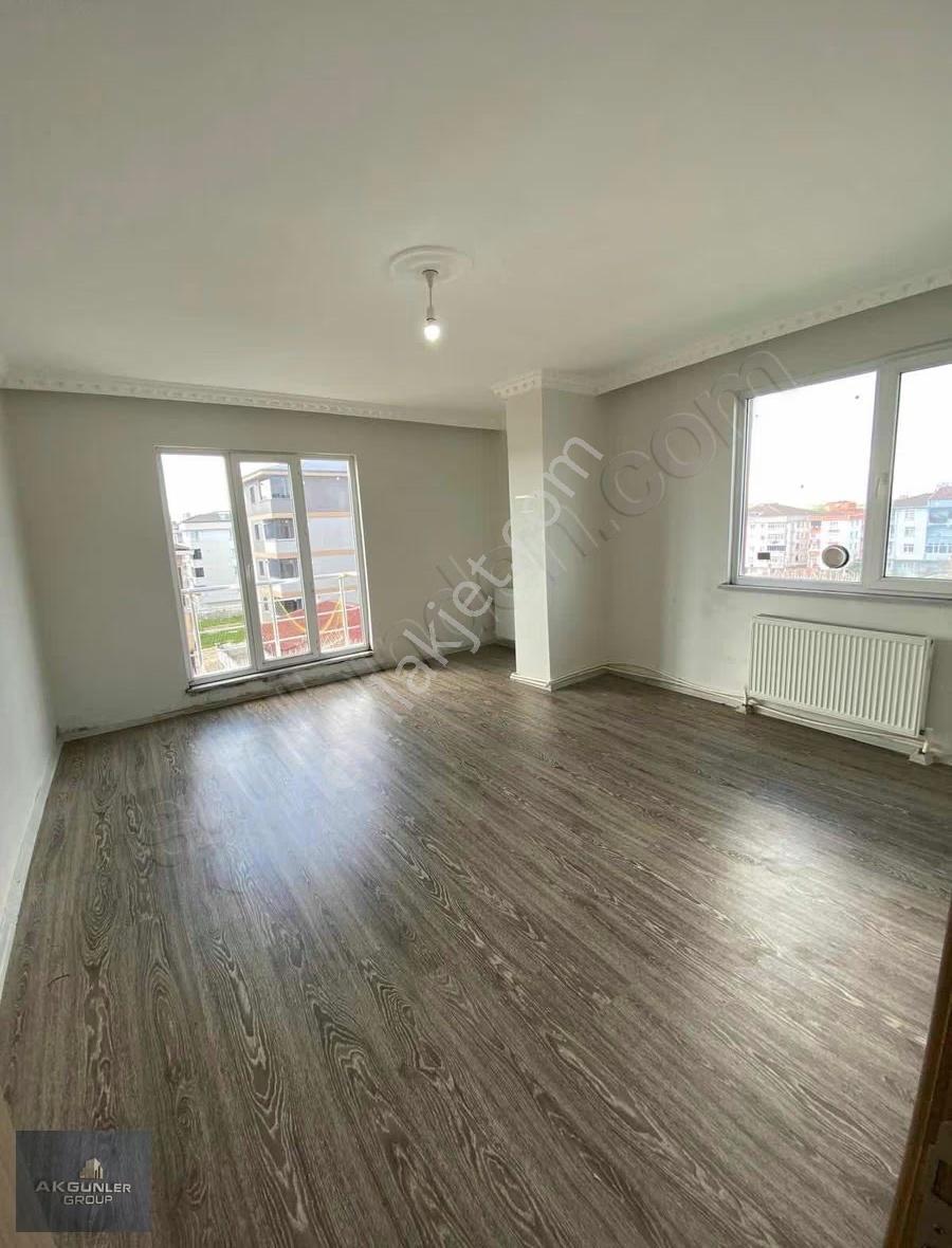 Bağlık Mahallesinde Kiralık 3+1 Daire - Görsel 2