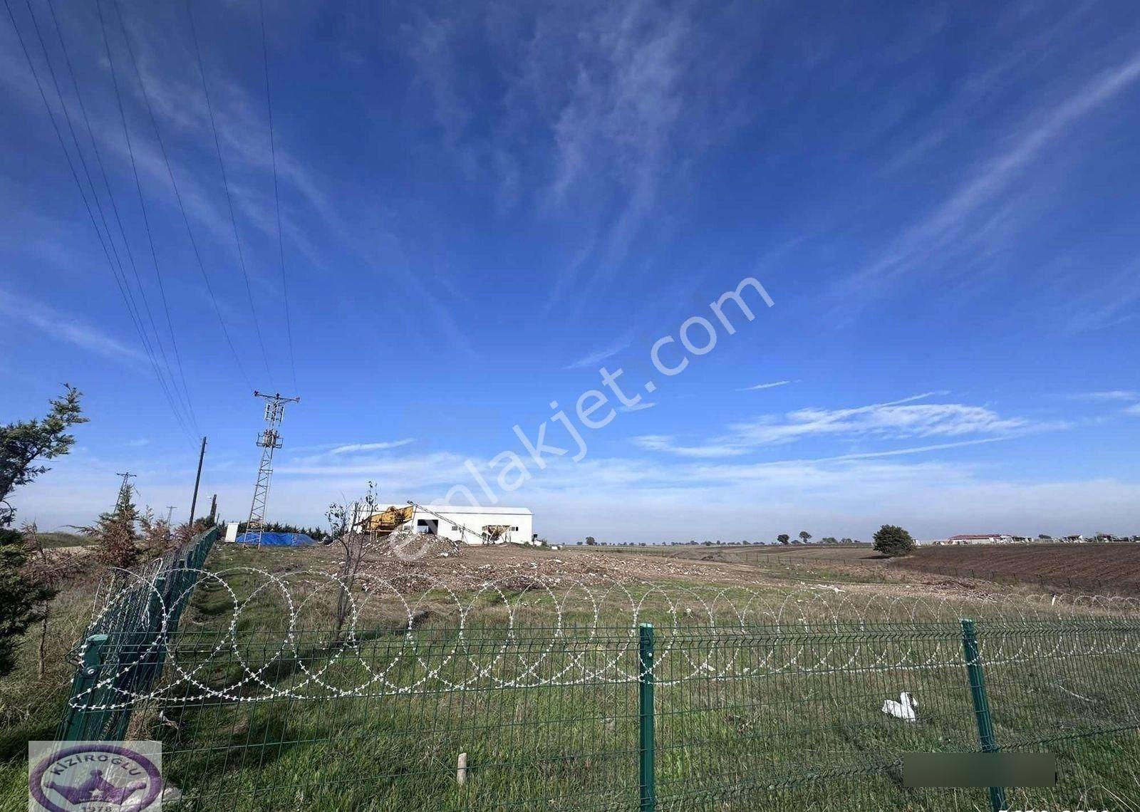 Kırklareli Lüleburgaz Emirali Köyünde 8800m2 Arazili - Görsel 3