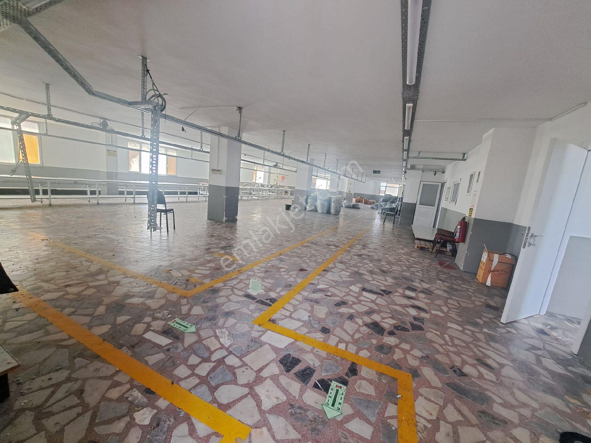 Bağcılar Fatih Mh. Kiralık İş Yeri 650m² - Görsel 3