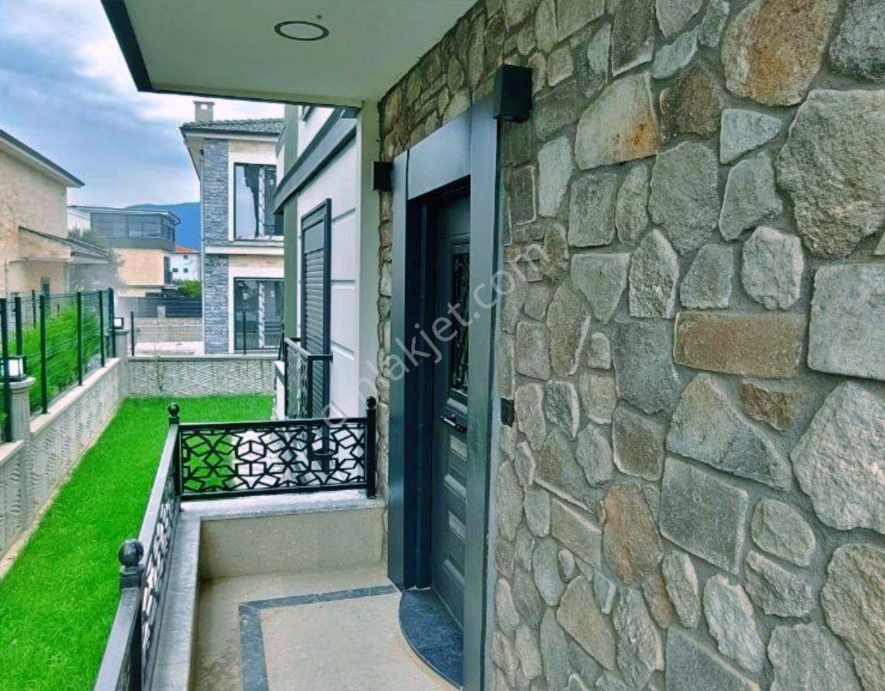 Uytundan Zeytinlide Doğayla İç İçe Satılık Ultra Lüks 4+1 Villa - Görsel 18