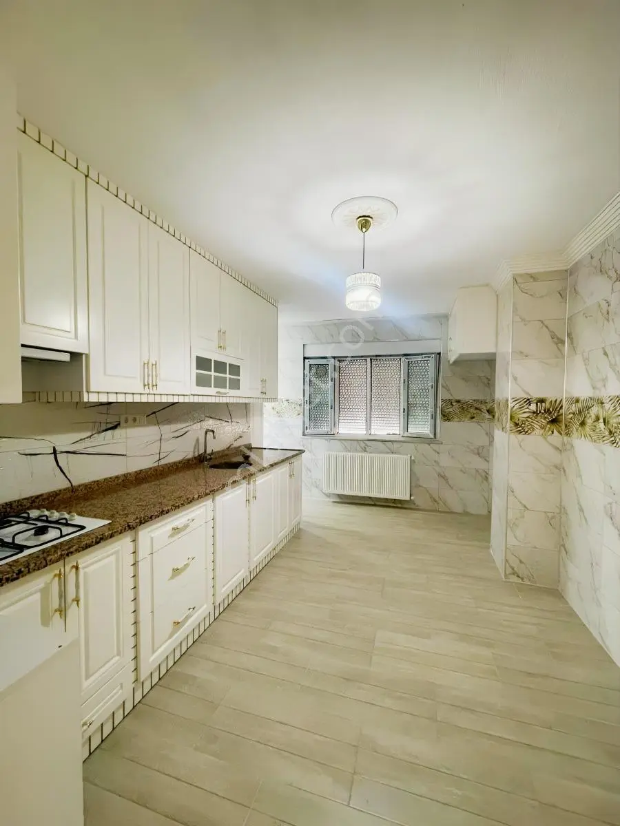 Kökez Mahallesi Lüks 3+1 Doğalgazlı 130 M2 Daire