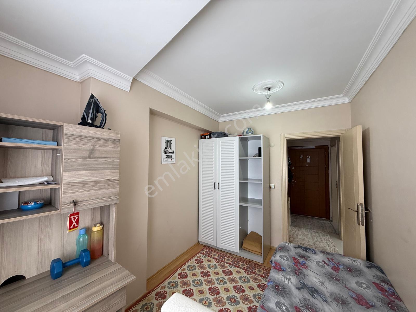 Remax Ekspres'ten Çift Balkonlu Ebeveyn Banyolu 2+1 Feraf Daire - Görsel 8