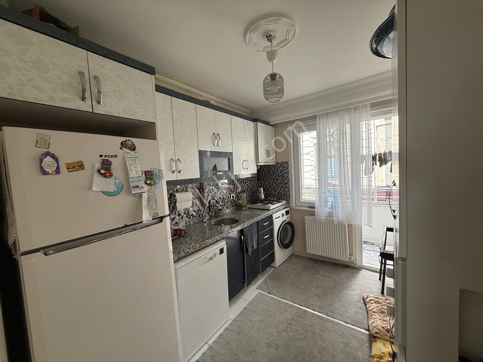 Remax Ekspres'ten Çift Balkonlu Ebeveyn Banyolu 2+1 Feraf Daire - Görsel 17