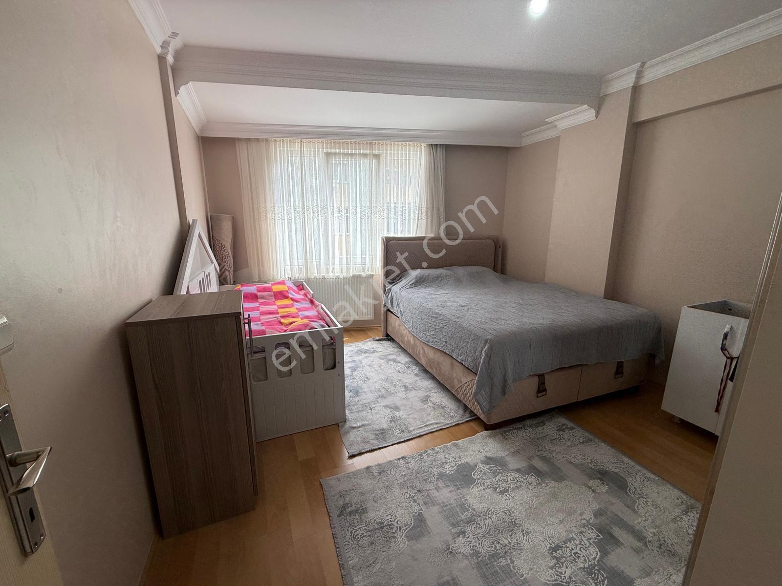 Remax Ekspres'ten Çift Balkonlu Ebeveyn Banyolu 2+1 Feraf Daire - Görsel 9