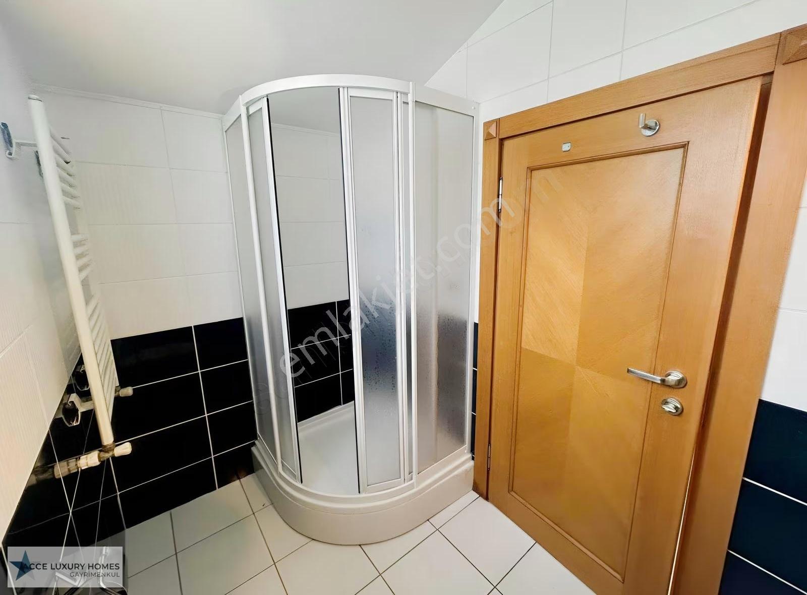 Acarkent'te Özel Güvenlik Kapısı Olan 3.5+1 Kiralık Çatı Dubleks - Görsel 34