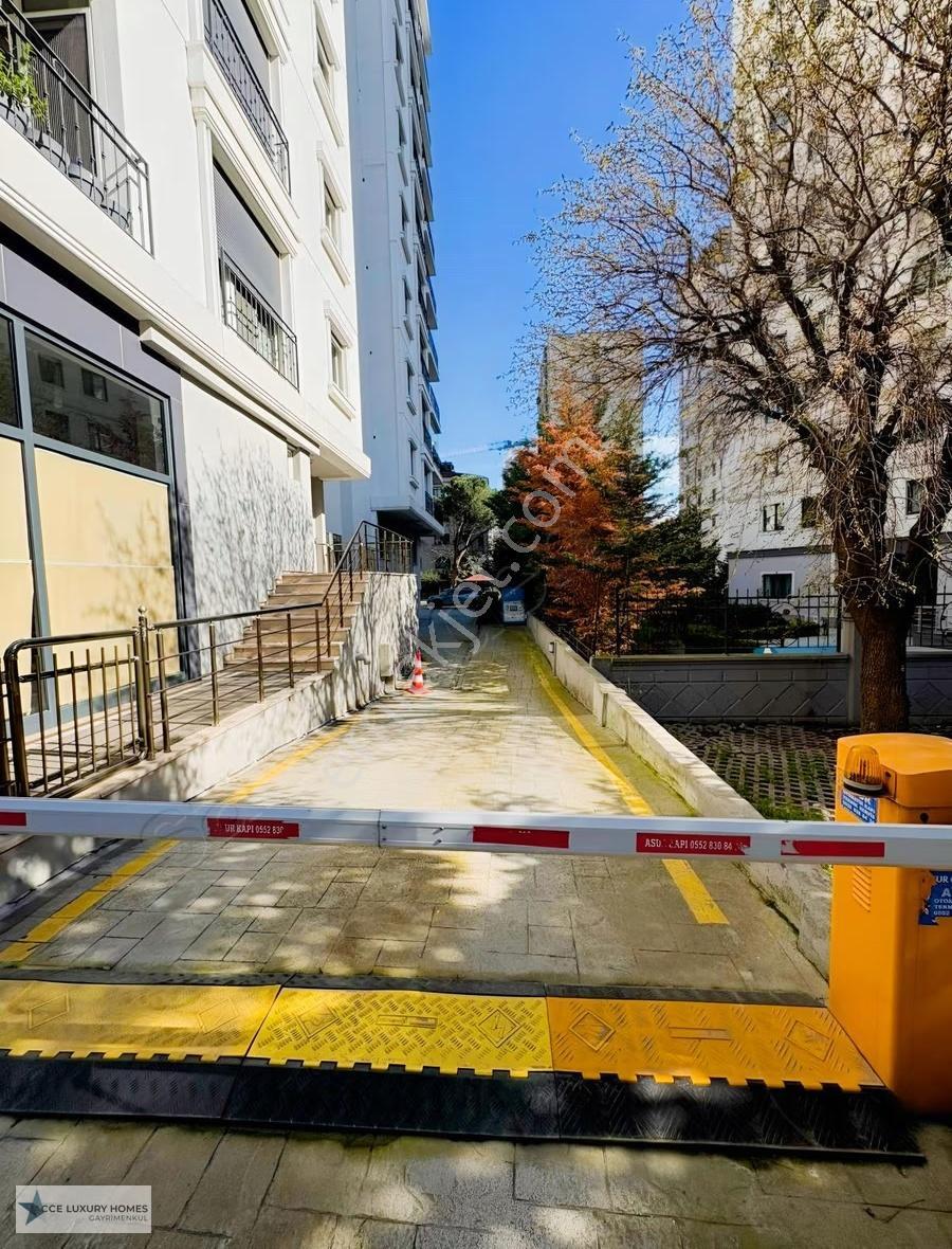 Kozyatağı'nda Önü Kapanmaz Ferah Balkonlu 3+1 Satılık Daire - Görsel 6